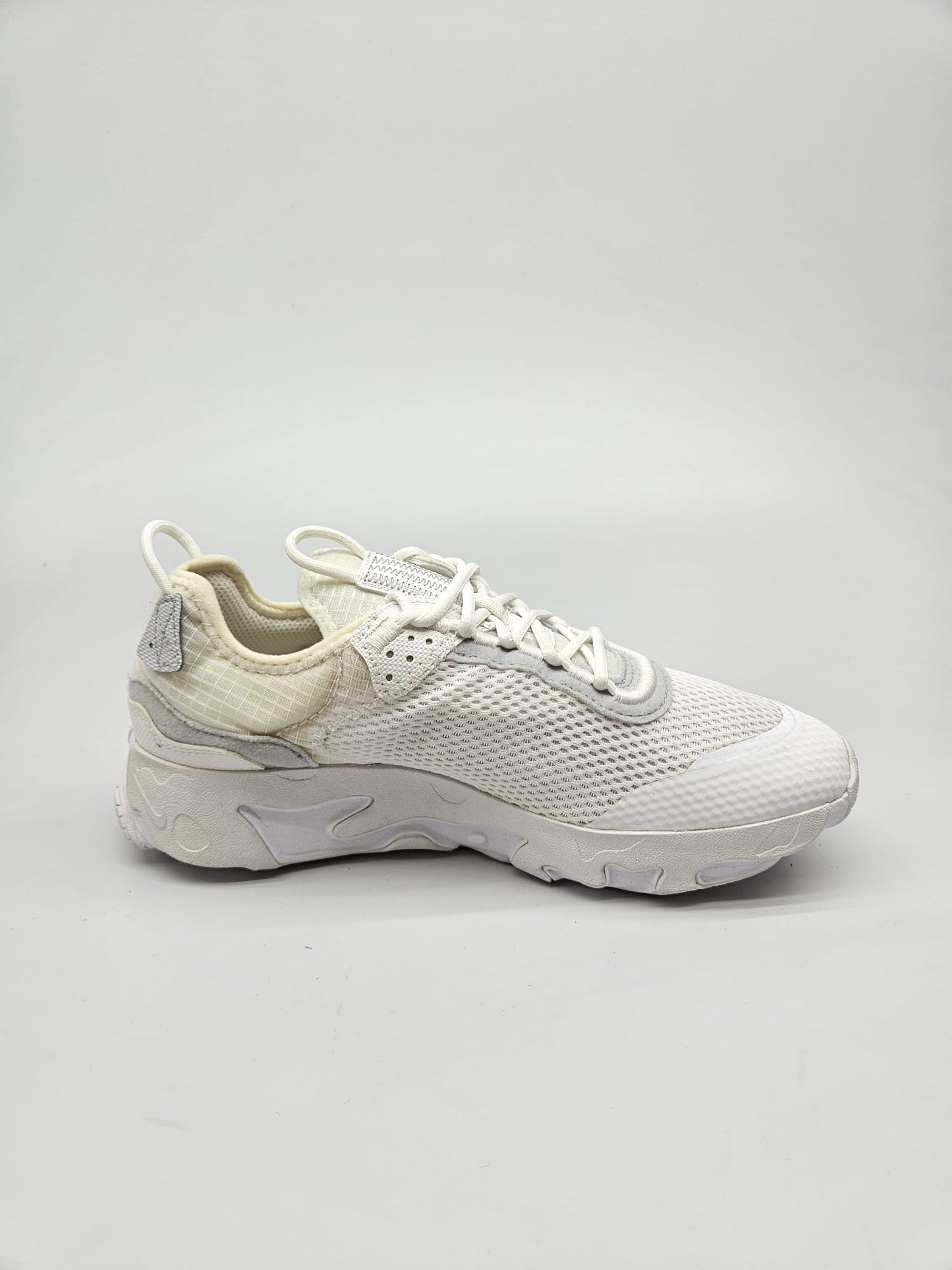 NIKE NOVI ORIGINAL PATIKI BR 37.5