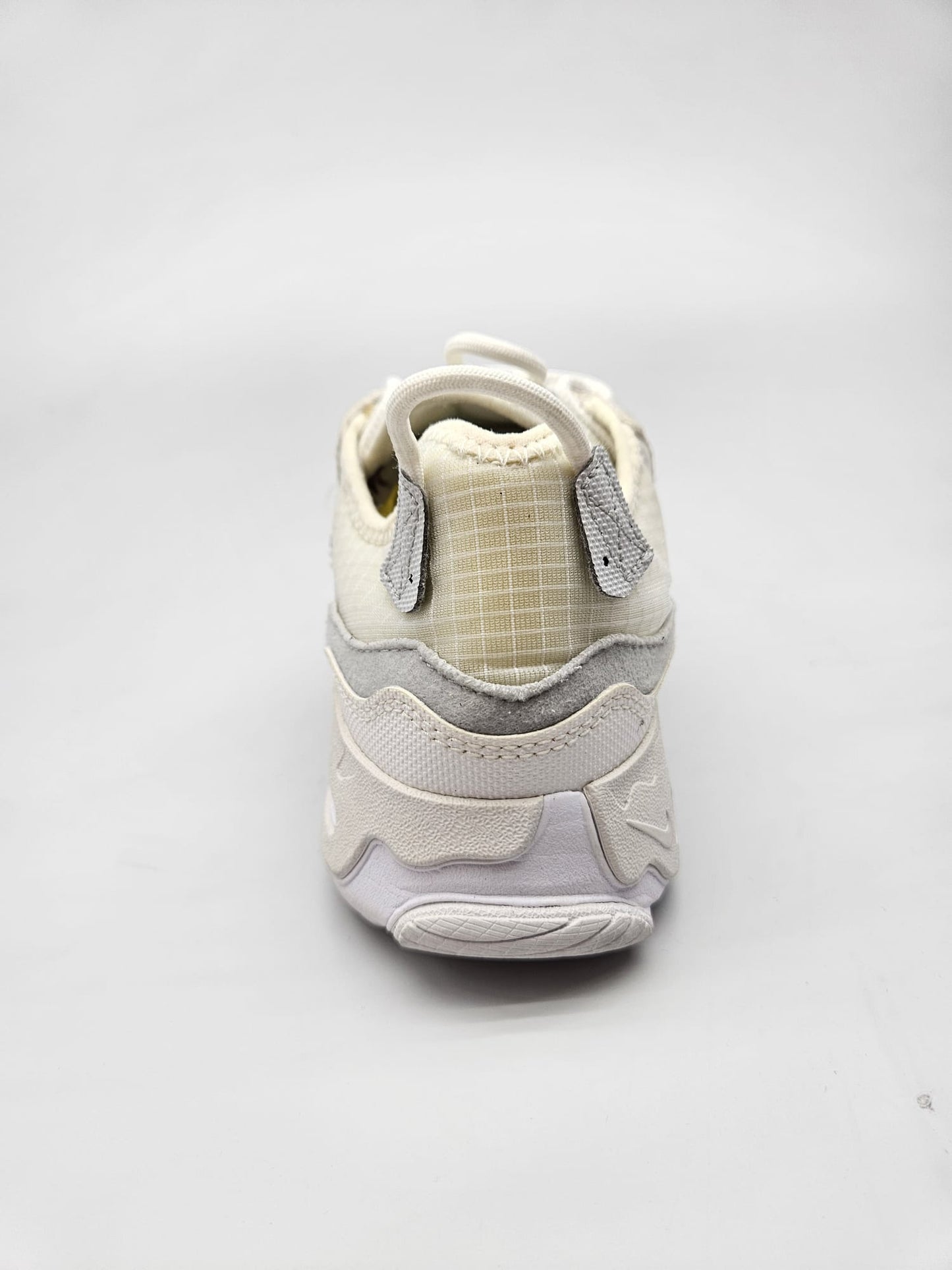 NIKE NOVI ORIGINAL PATIKI BR 37.5