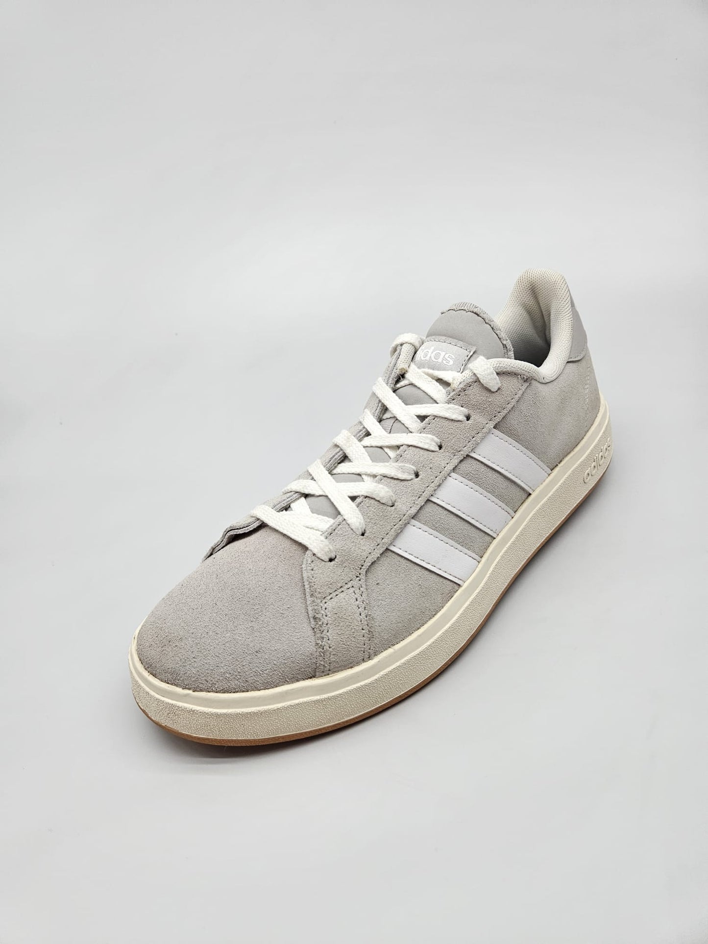 ADIDAS ORIGINAL PATIKI BR 41