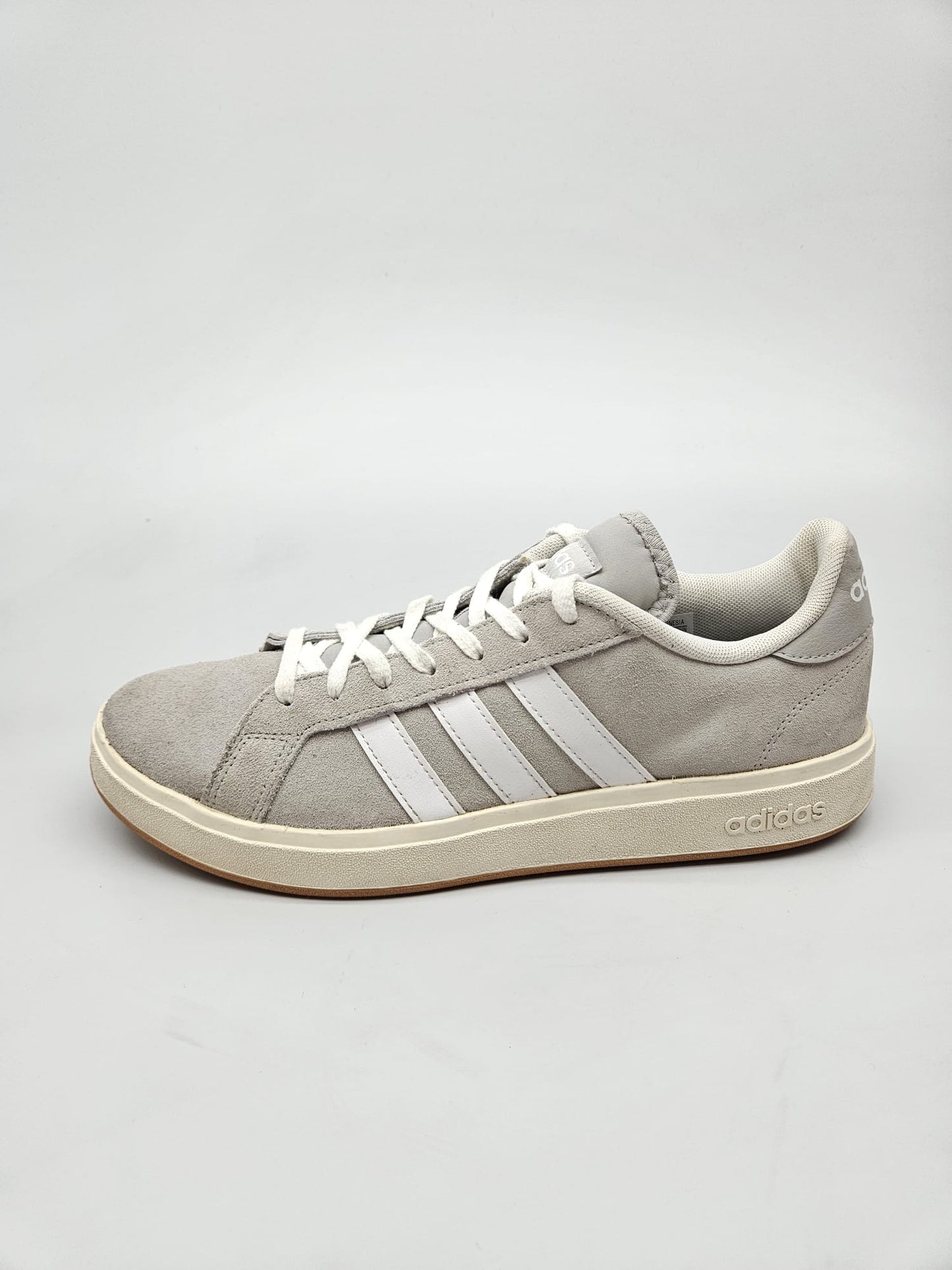 ADIDAS ORIGINAL PATIKI BR 41