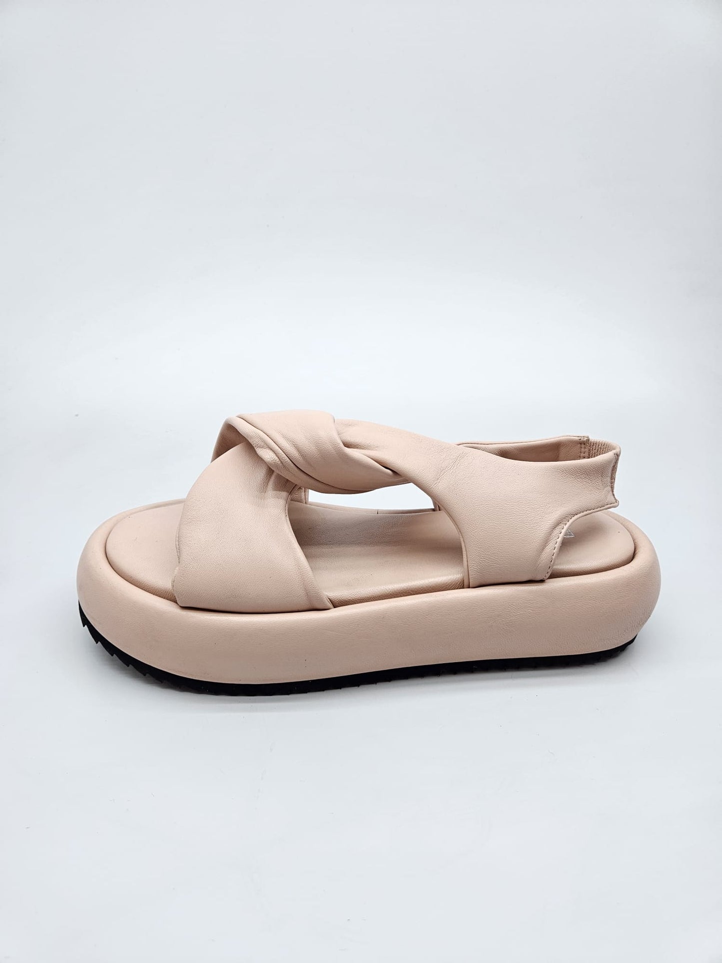 POLLINI NOVI ORIGINAL SANDALI BR 40