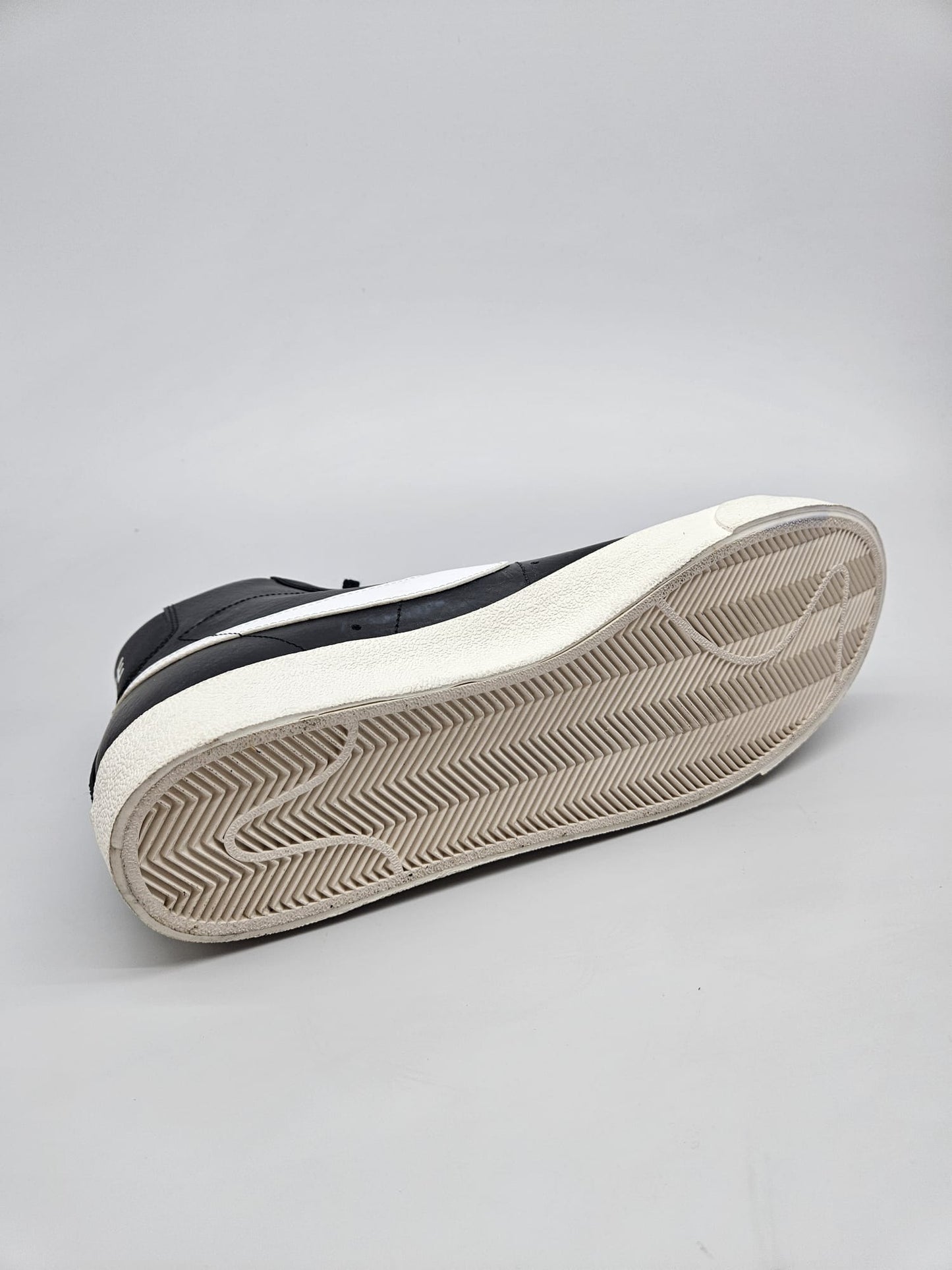 NIKE NOVI ORIGINAL PATIKI BR 45.5