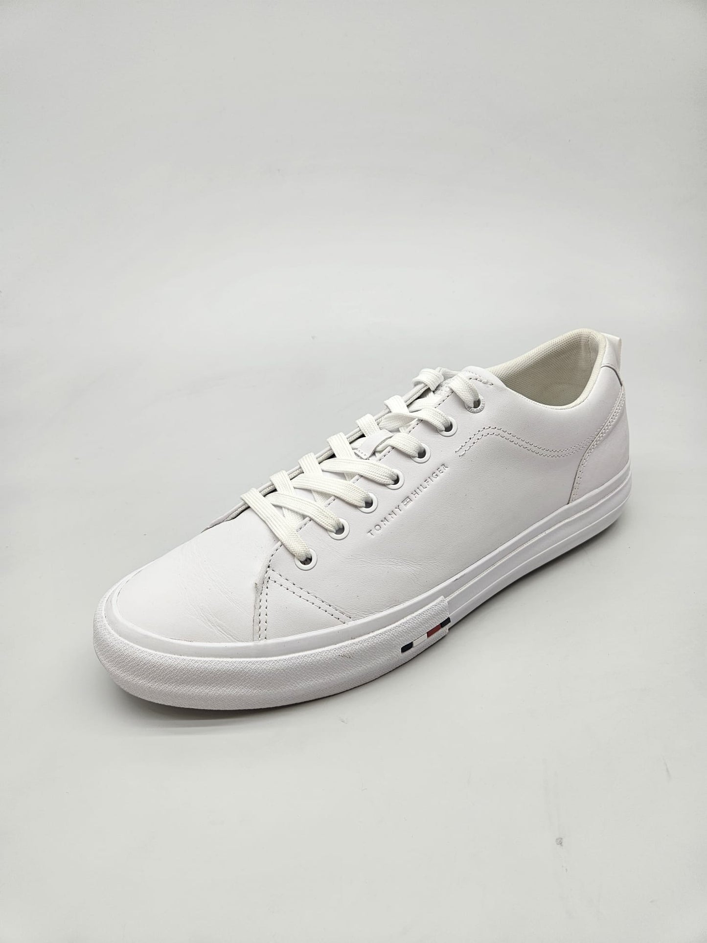 TOMMY HILFIGER NOVI ORIGINAL PATIKI BR 46