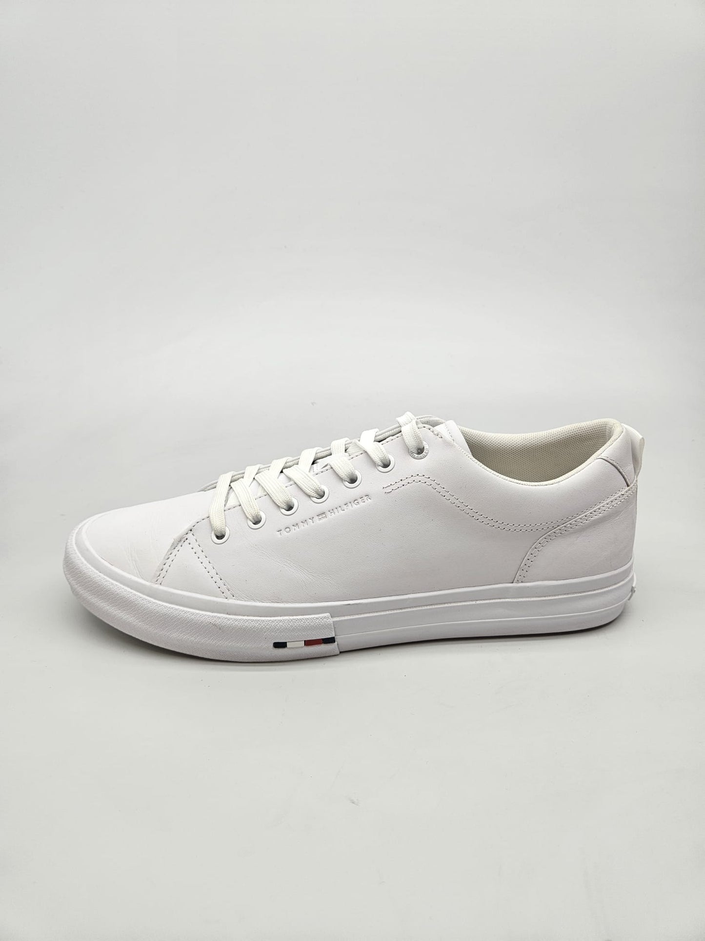 TOMMY HILFIGER NOVI ORIGINAL PATIKI BR 46