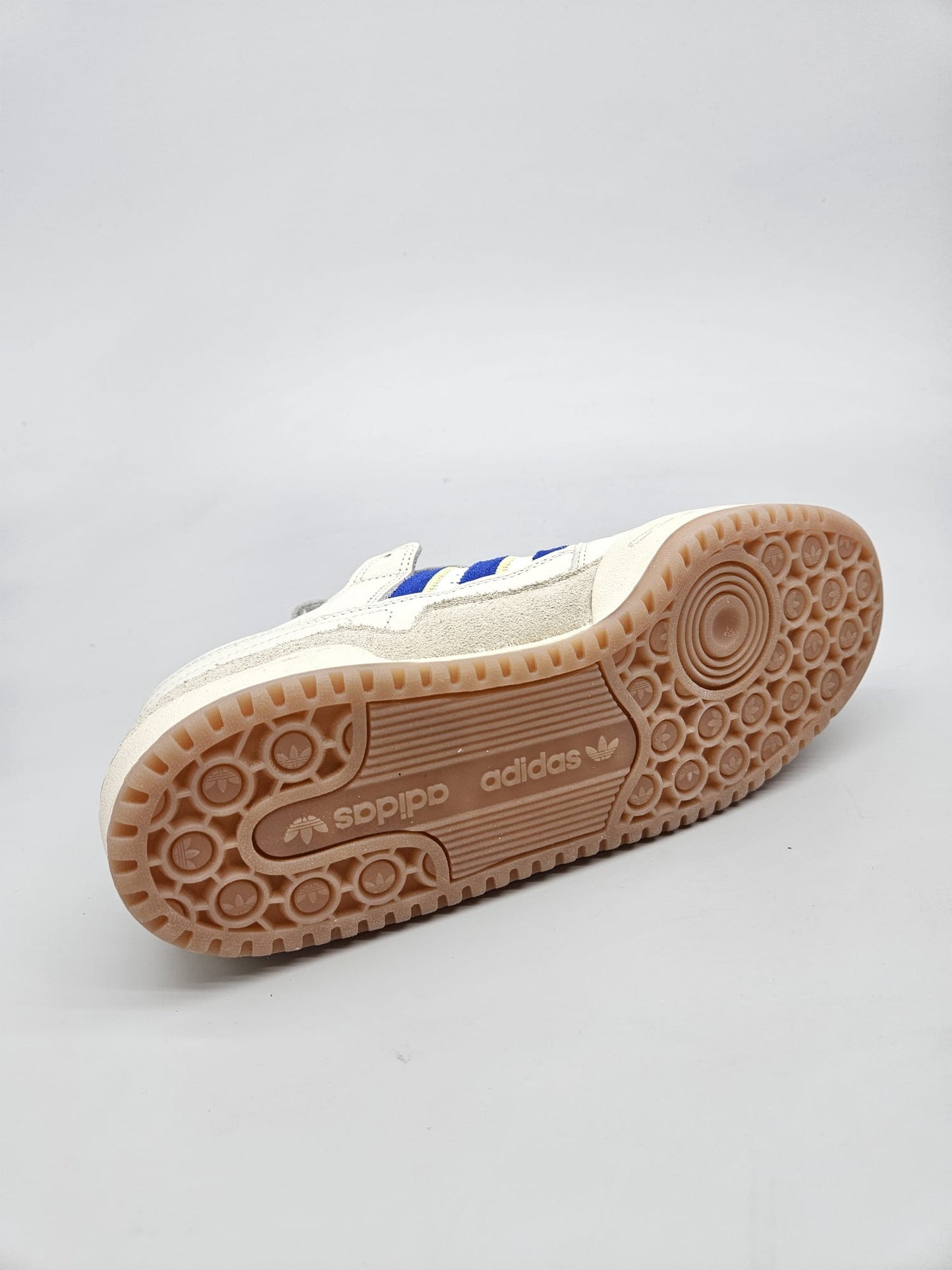 ADIDAS NOVI ORIGINAL PATIKI BR 40.5