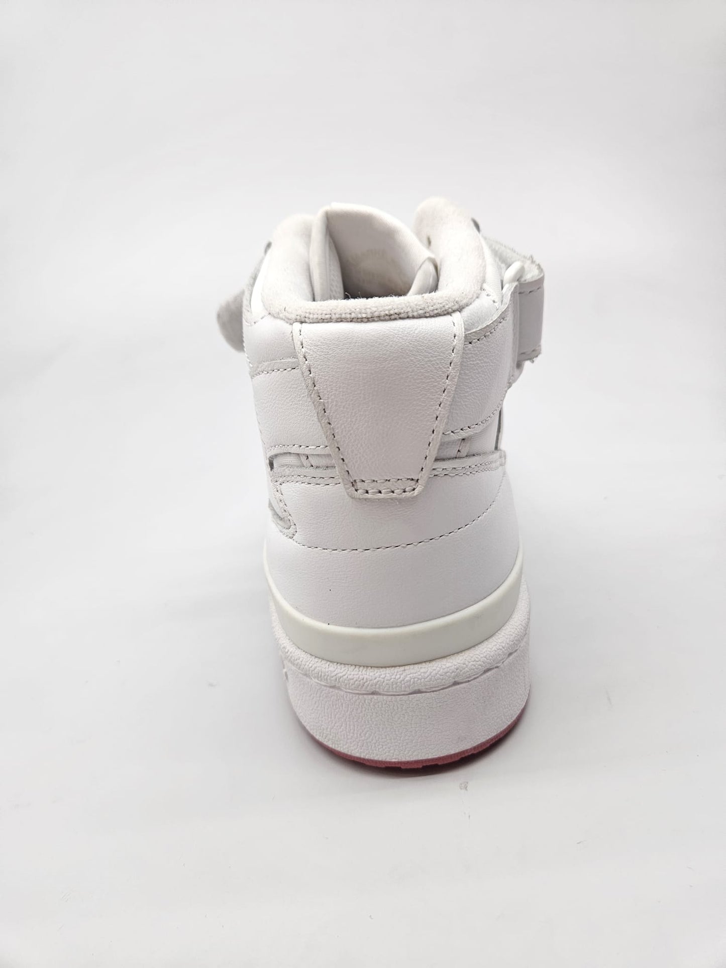 ADIDAS NOVI ORIGINAL PATIKI BR 41