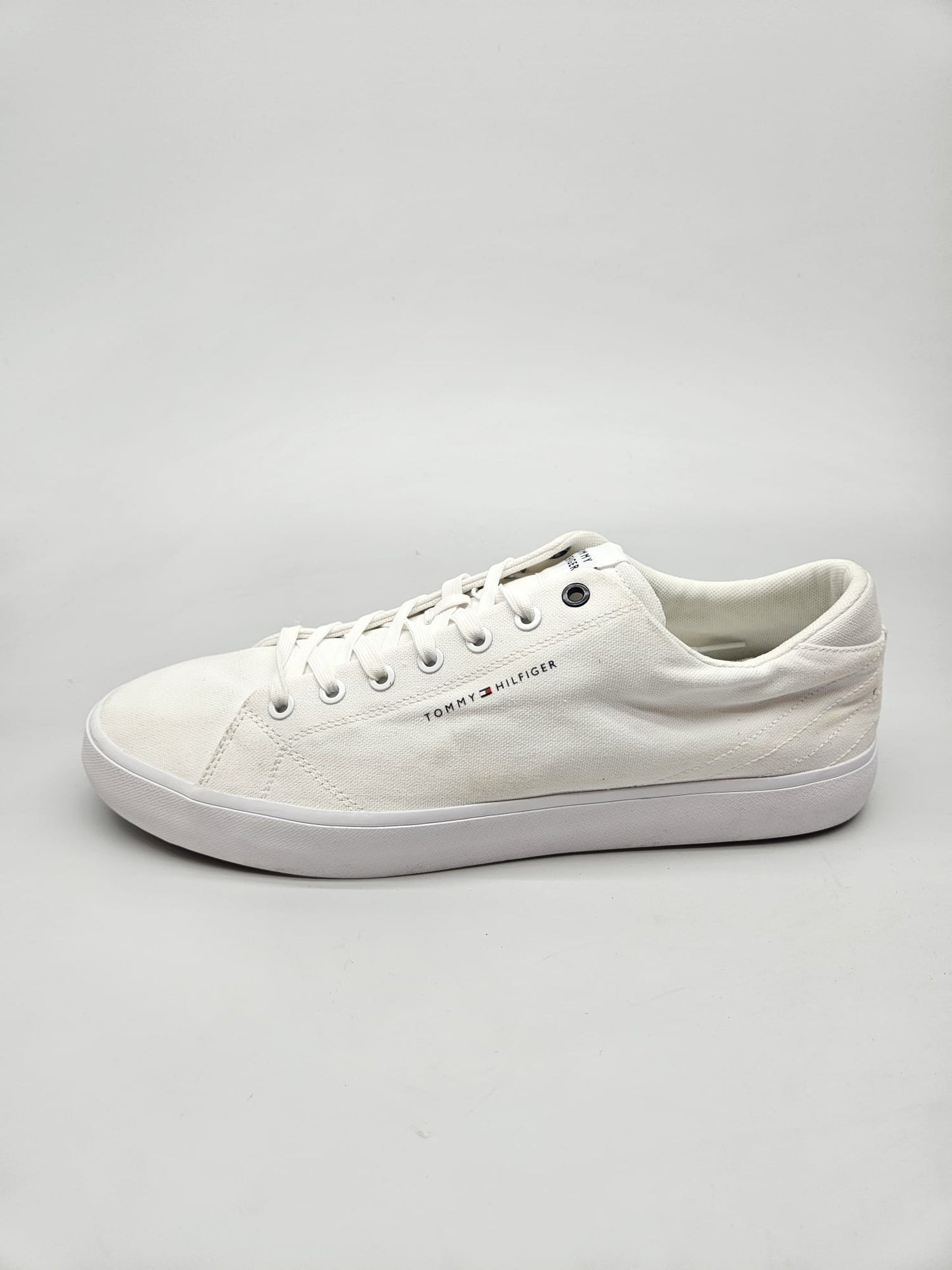 TOMMY HILFIGER NOVI ORIGINAL PATIKI BR 46