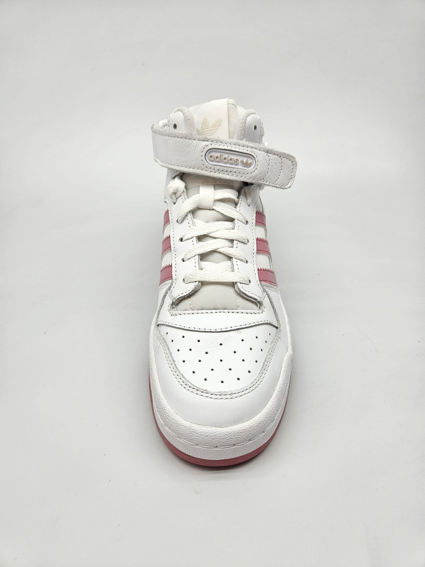 ADIDAS NOVI ORIGINAL PATIKI BR 41