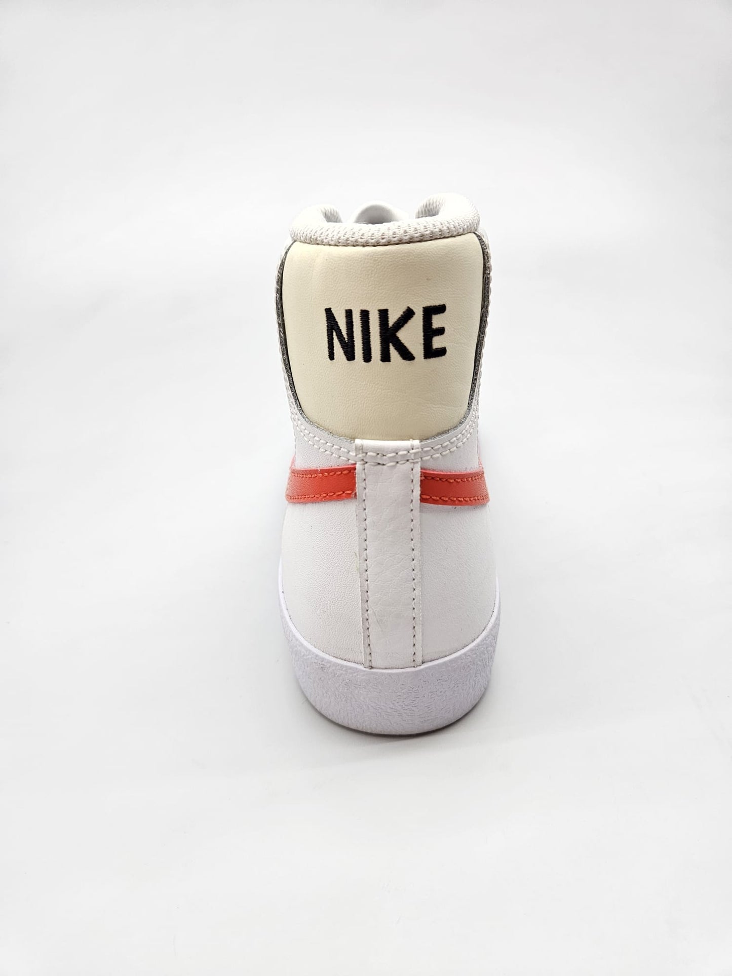 NIKE NOVI ORIGINAL PATIKI BR 38