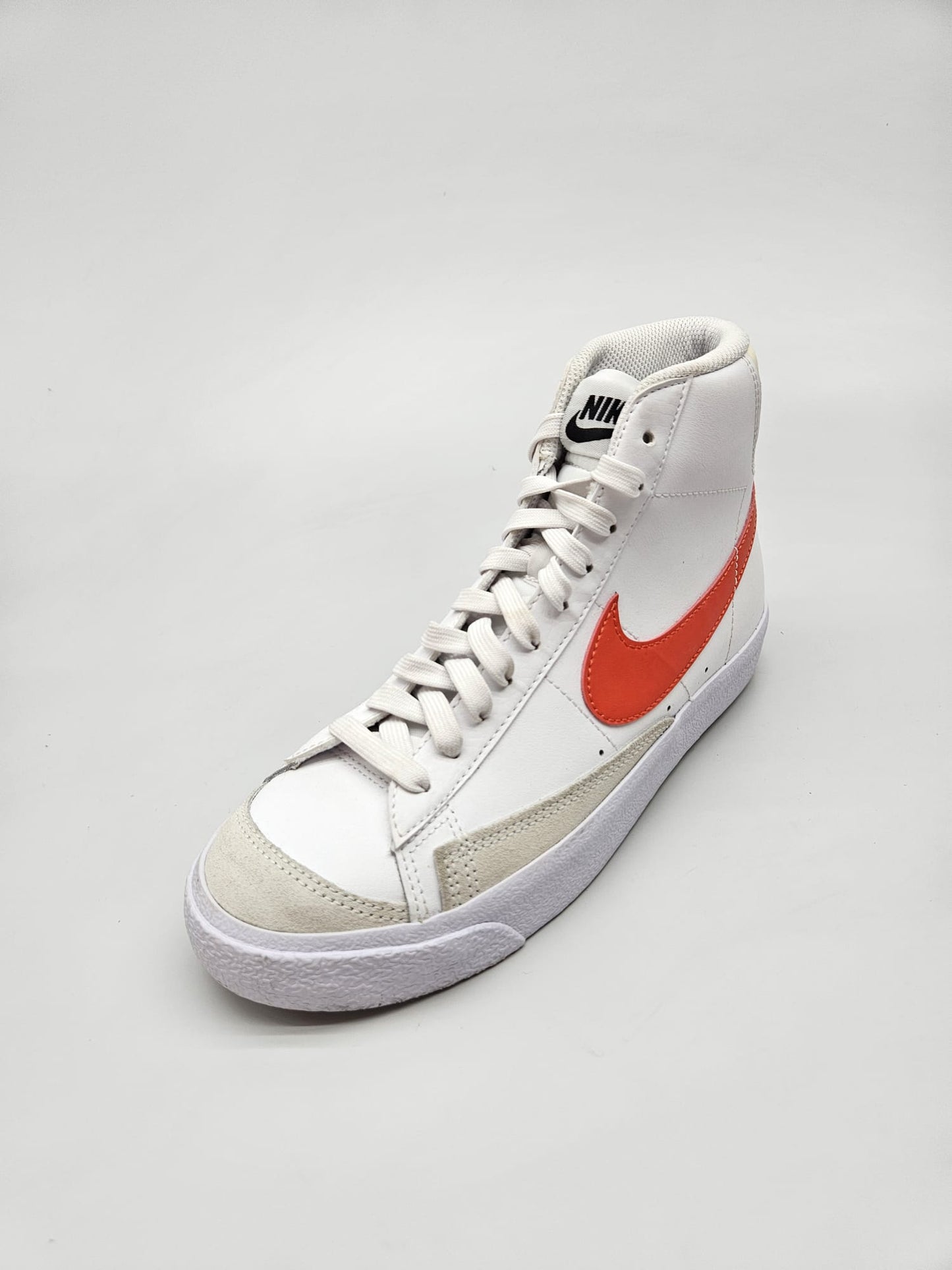 NIKE NOVI ORIGINAL PATIKI BR 38