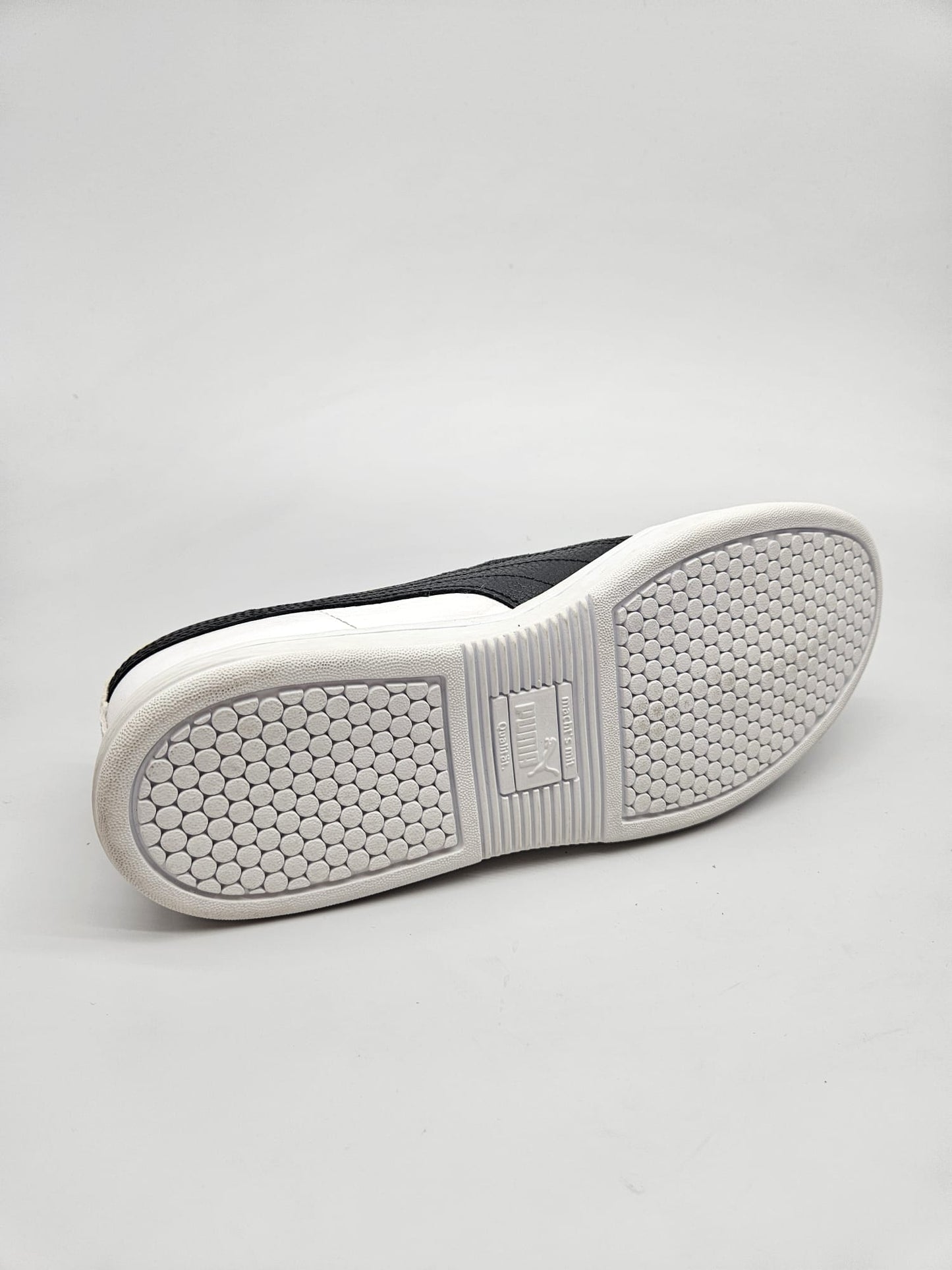 PUMA NOVI ORIGINAL PATIKI BR 43