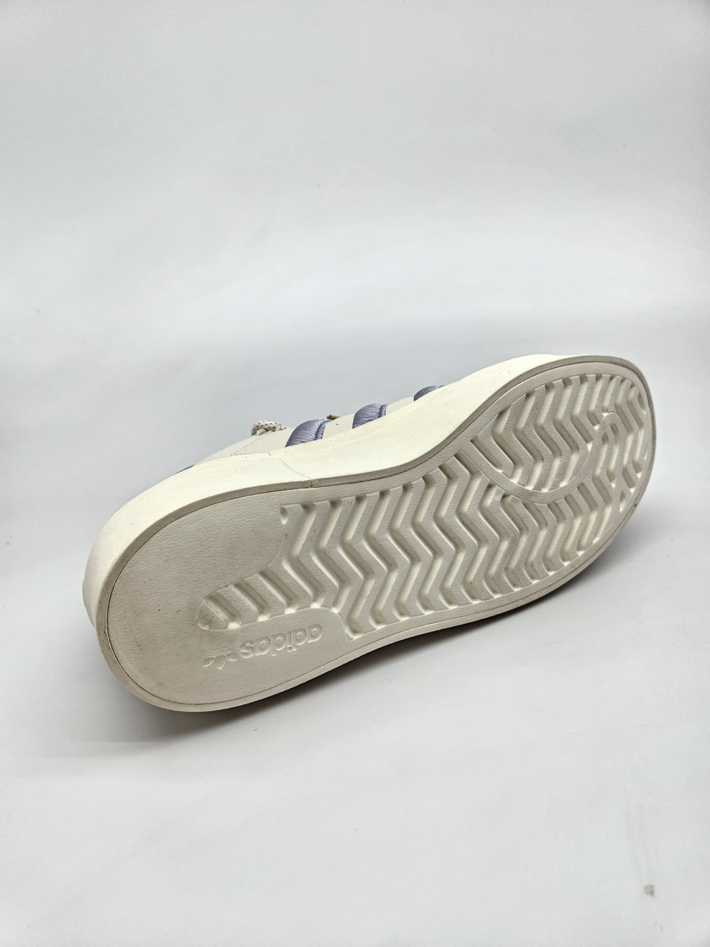 ADIDAS NOVI ORIGINAL PATIKI BR 40