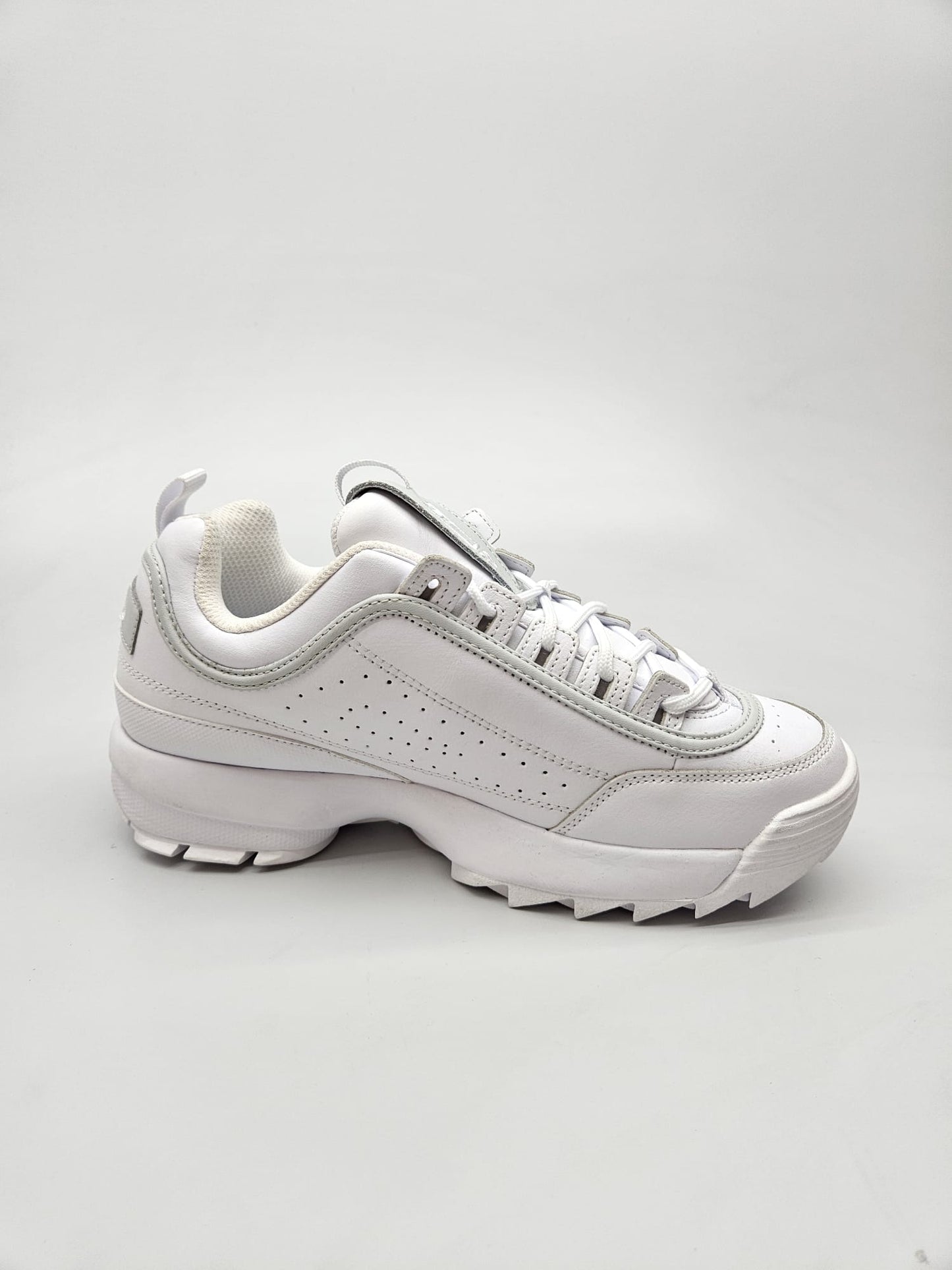 FILA NOVI ORIGINAL PATIKI BR 40
