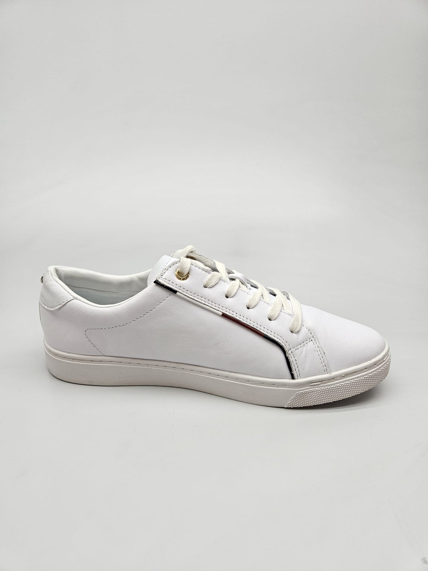 TONMY HILFIGER ORIGINAL KOZNI PATIKI BR 40