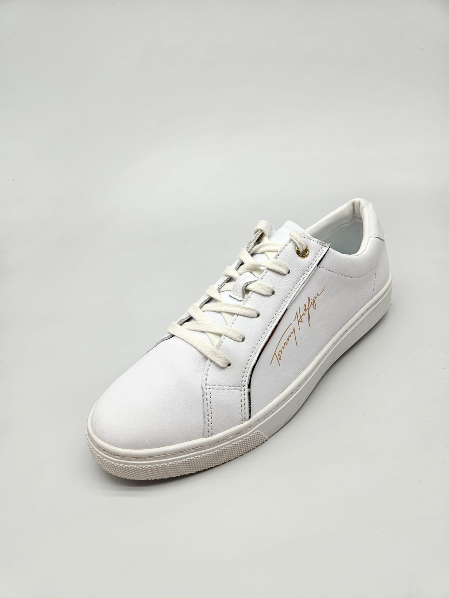 TONMY HILFIGER ORIGINAL KOZNI PATIKI BR 40