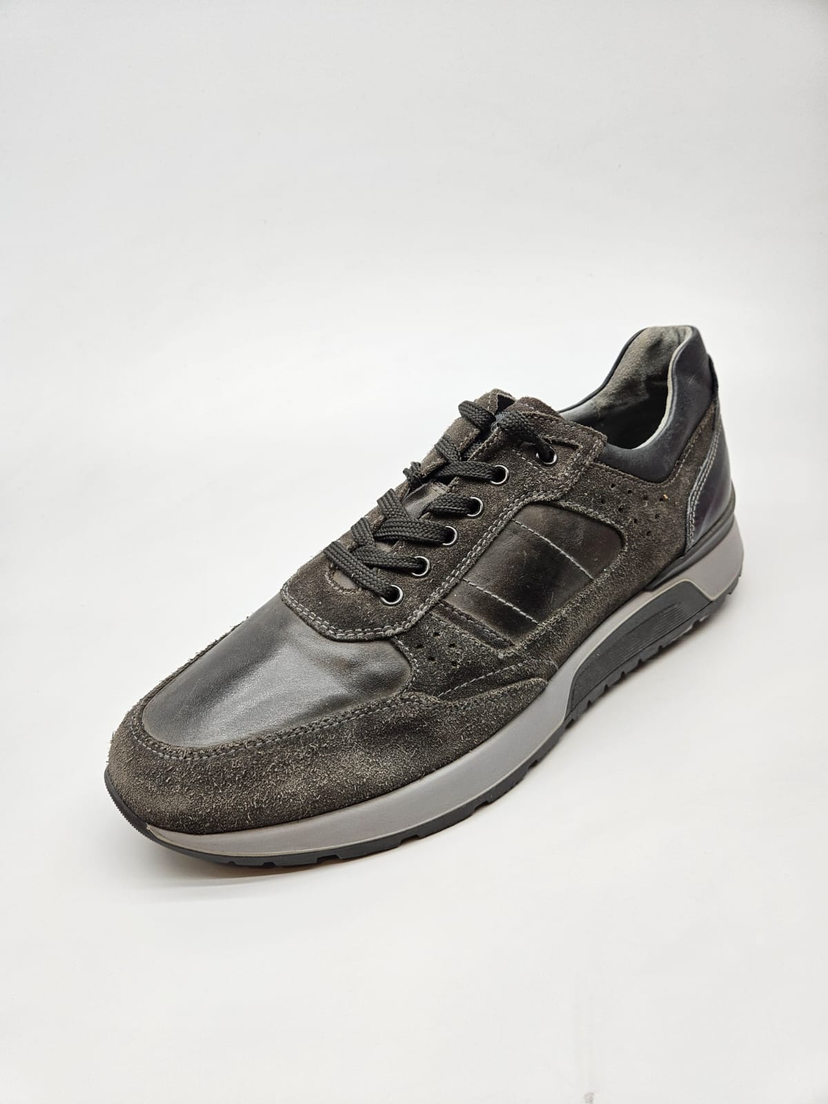 NERO GIARDINI ORIGINAL KOZNI PATIKI BR 45