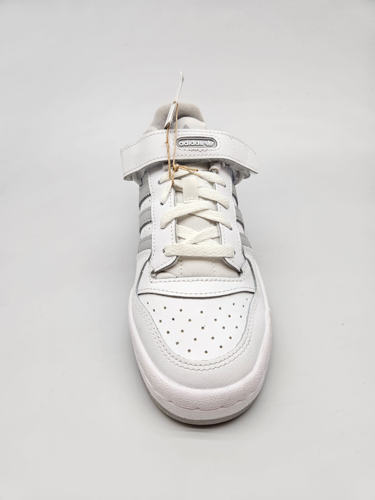 ADIDAS NOVI ORIGINAL PATIKI BR 38