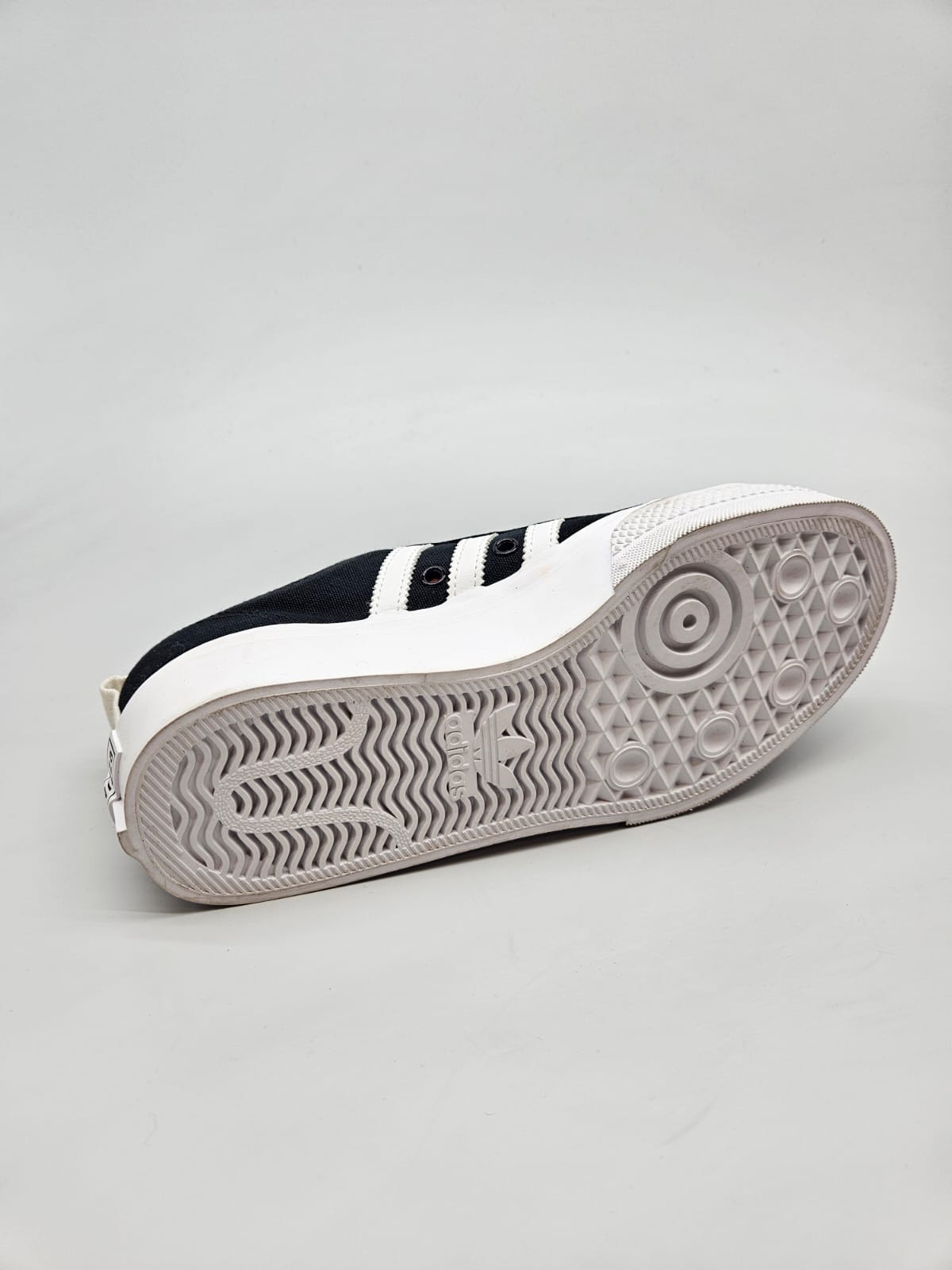 ADIDAS NOVI ORIGINAL PATIKI BR 38