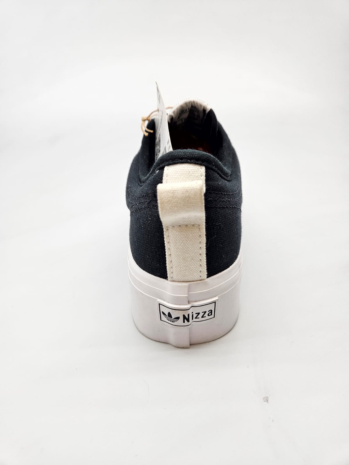 ADIDAS NOVI ORIGINAL PATIKI BR 38