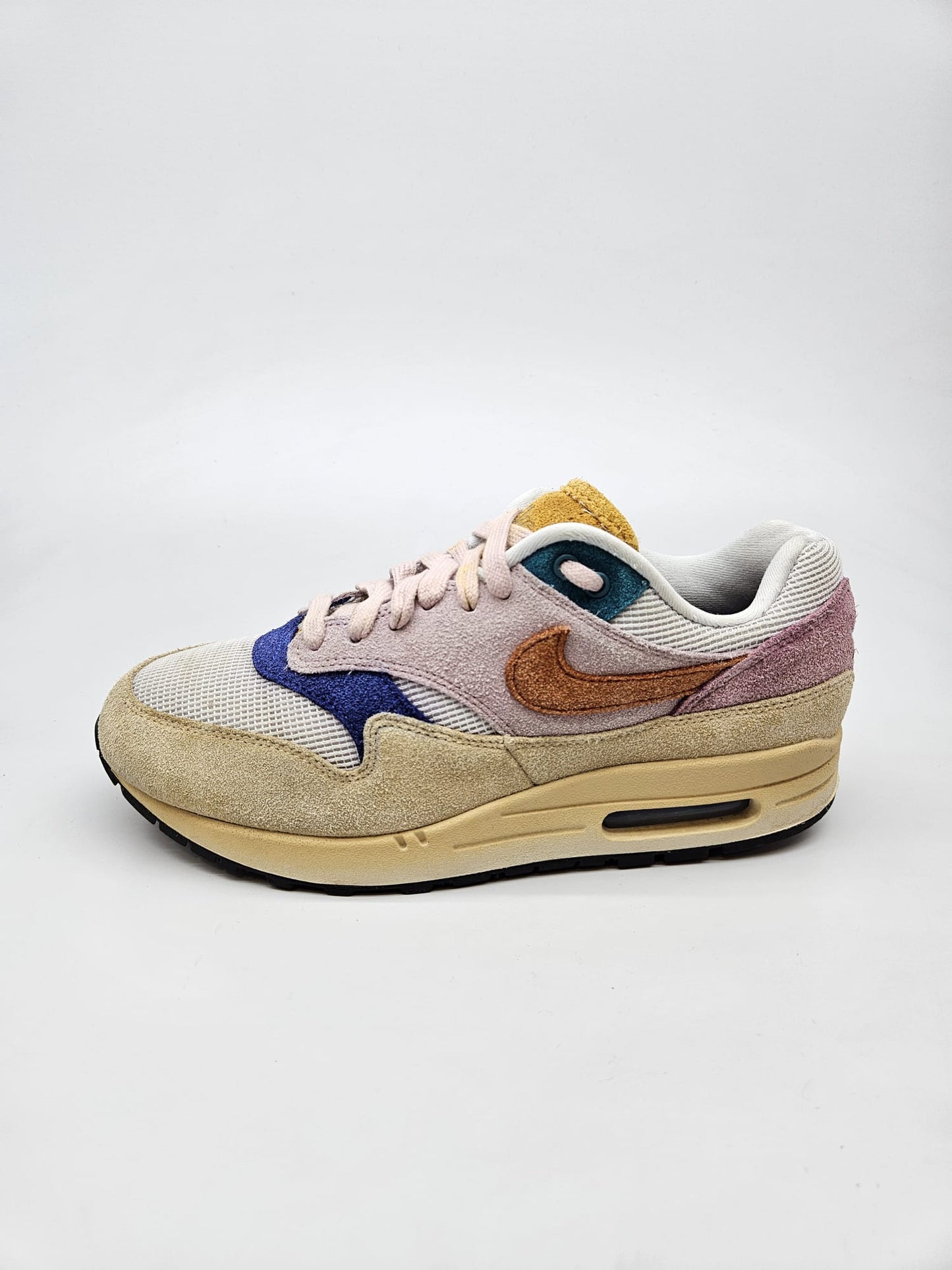NIKE AIRMAX NOVI ORIGINAL PATIKI BR 40