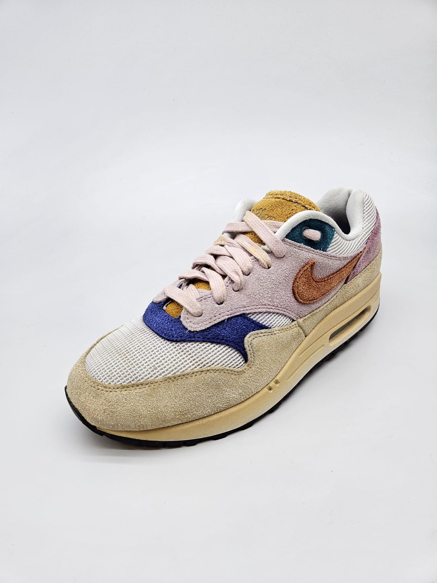 NIKE AIRMAX NOVI ORIGINAL PATIKI BR 40