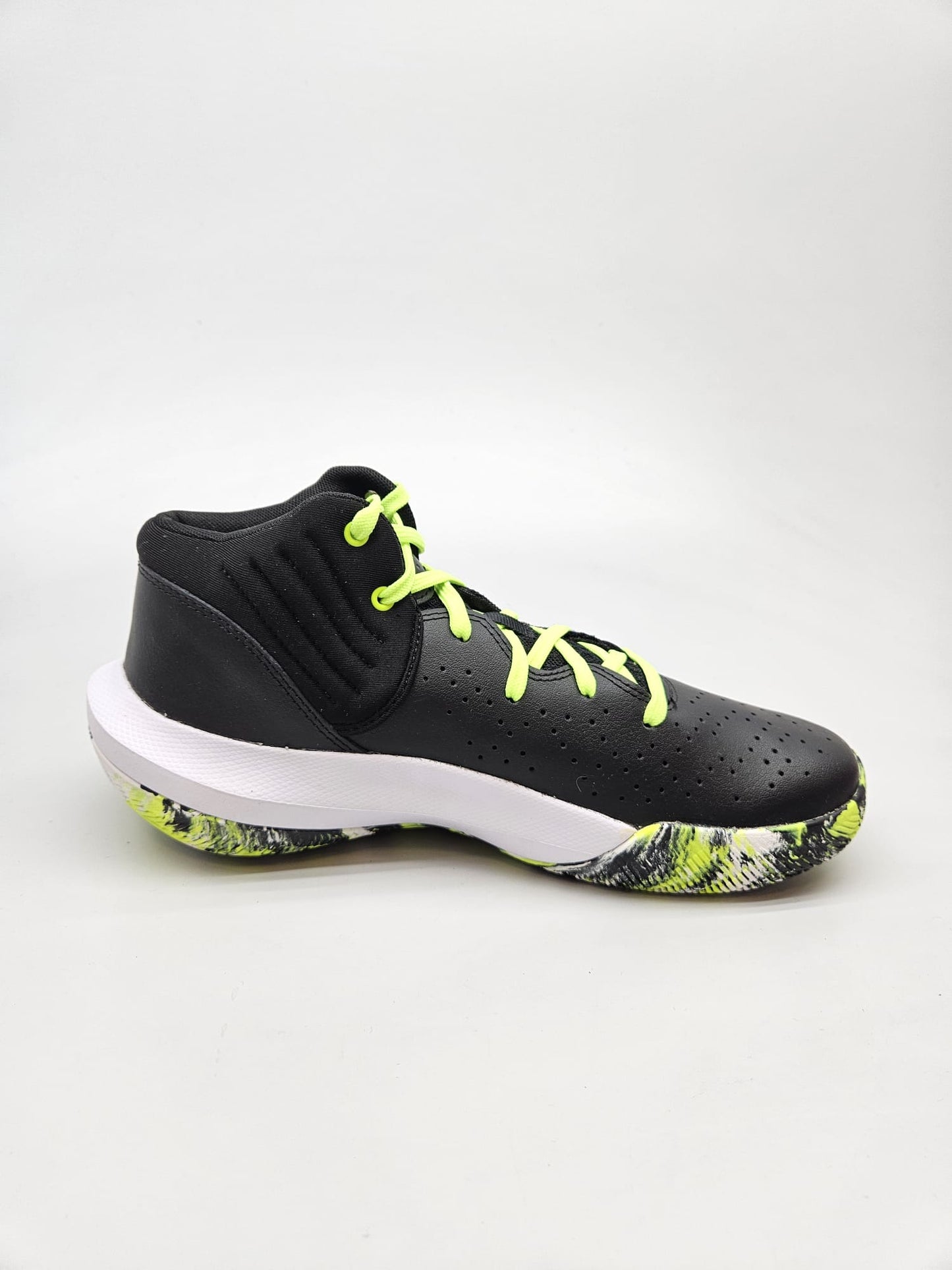 UNDER ARMOUR NOVI ORIGINAL PATIKI BR 40
