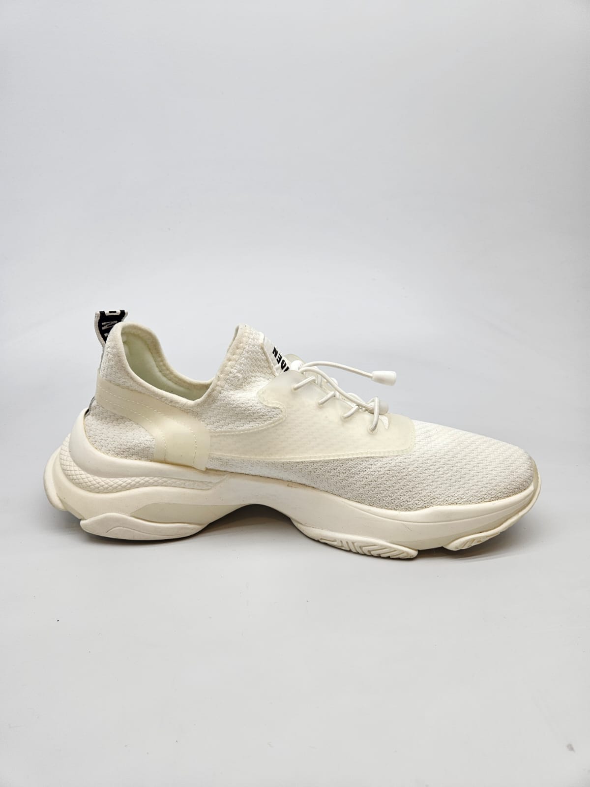 STEVE MADDEN NOVI ORIGINAL PATIKI BR 44