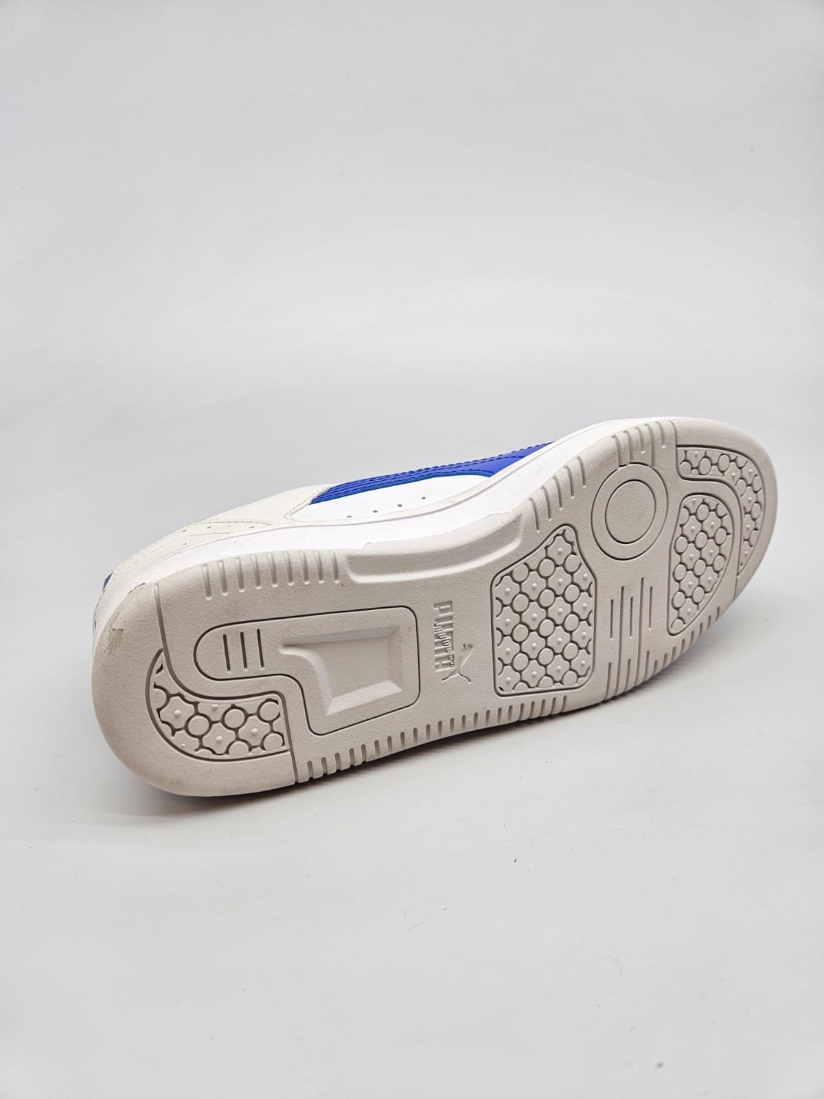 PUMA NOVI ORIGINAL PATIKI BR 45.5