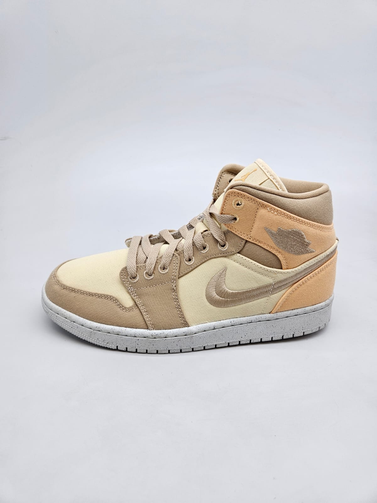 NIKE JORDAN NOVI ORIGINAL PATIKI BR 40.5