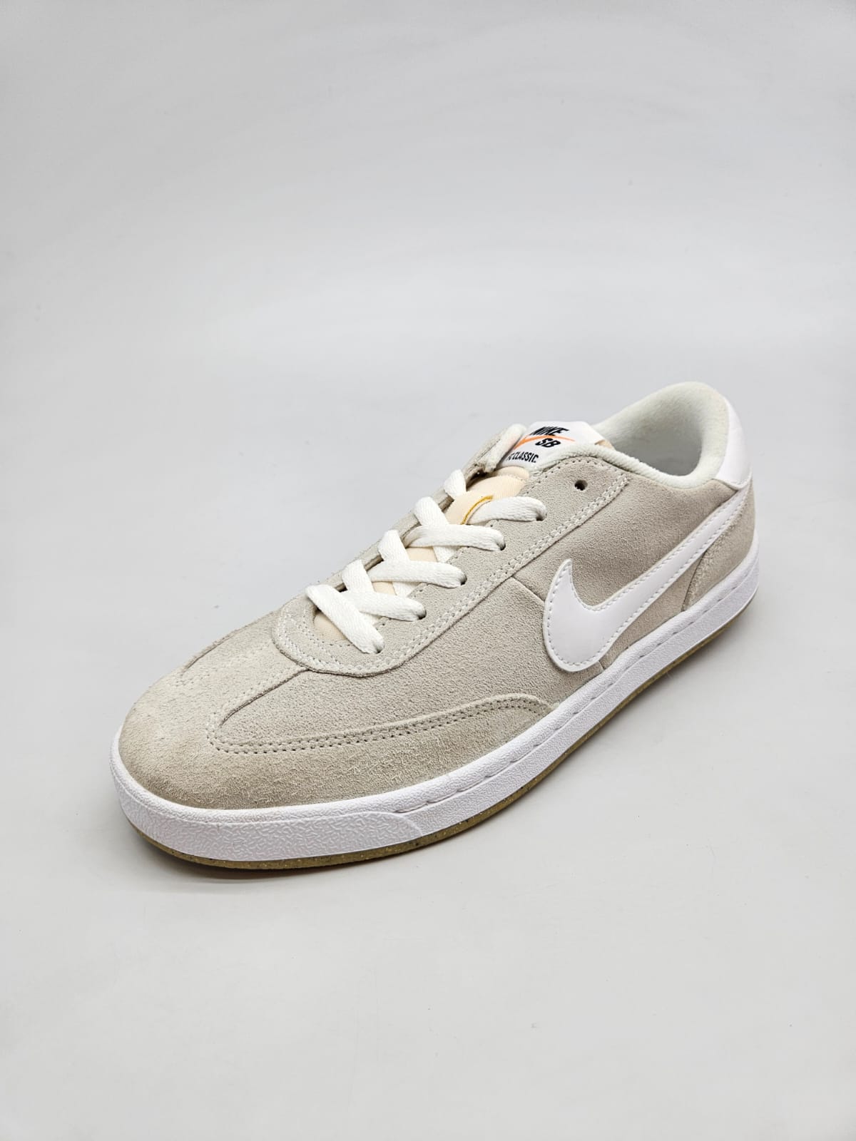 NIKE SB NOVI ORIGINAL PATIKI BR 40