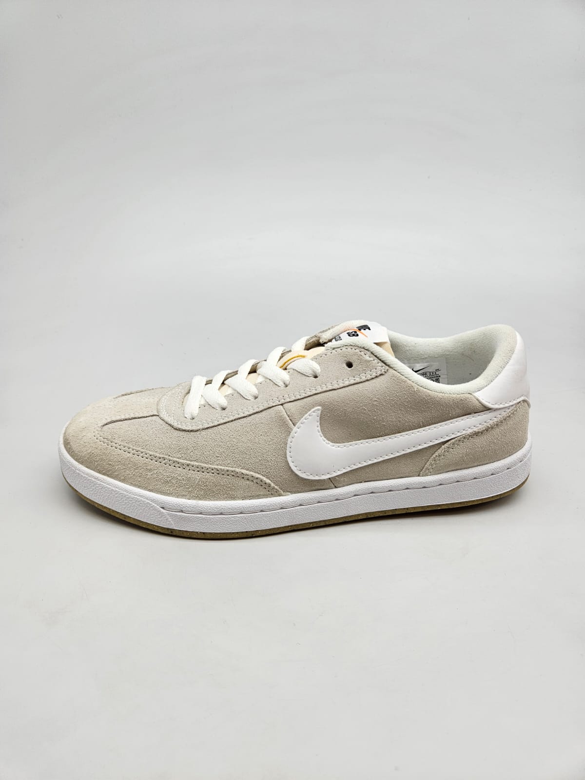 NIKE SB NOVI ORIGINAL PATIKI BR 40