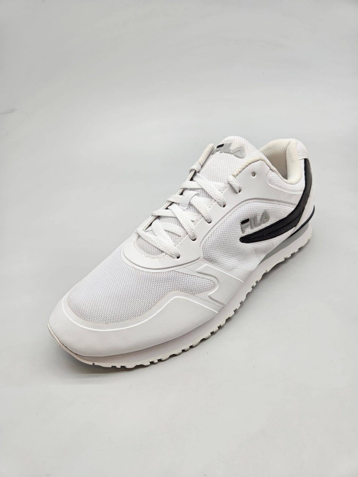 FILA NOVI ORIGINAL PATIKI BR 46