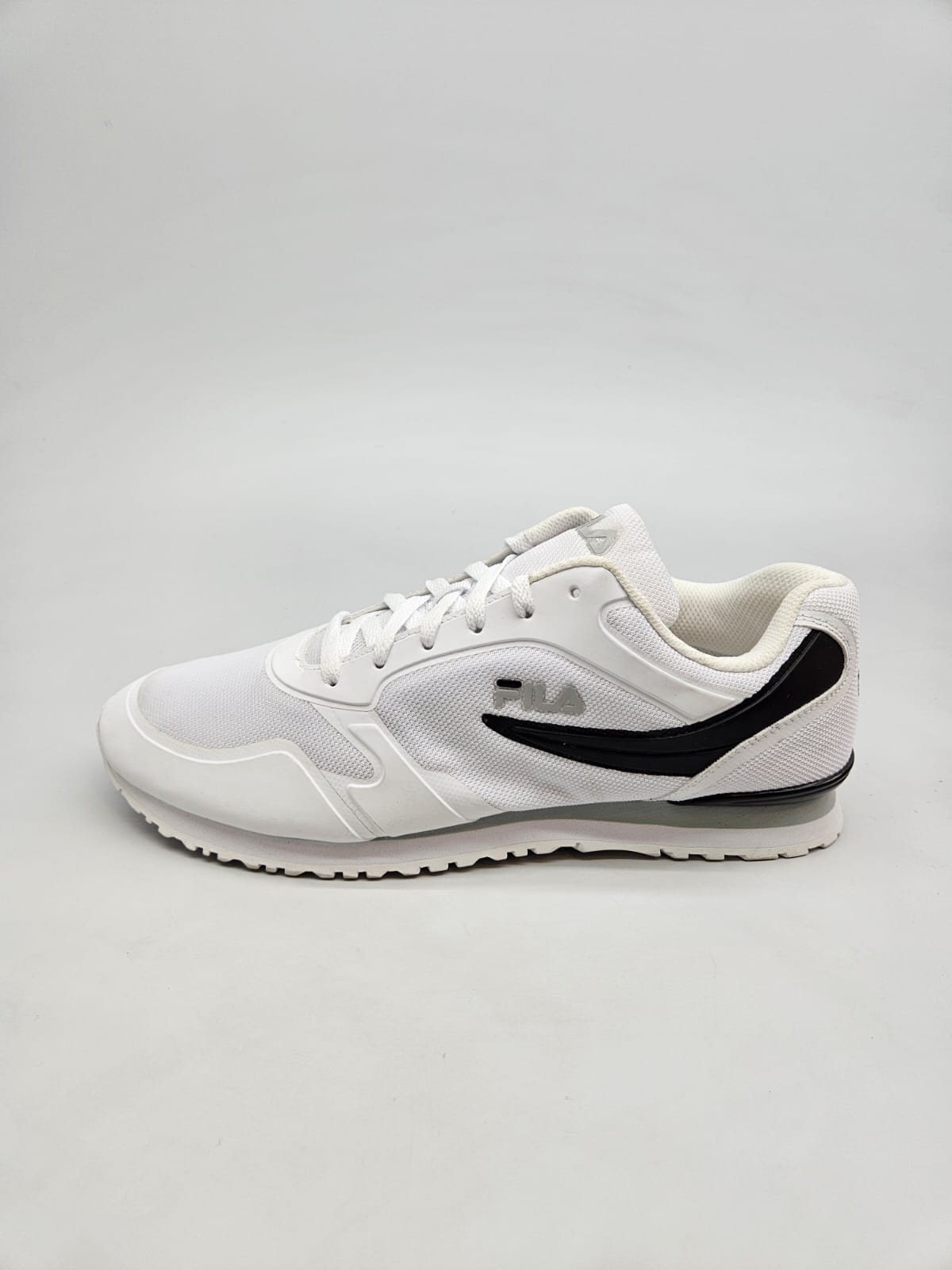 FILA NOVI ORIGINAL PATIKI BR 46