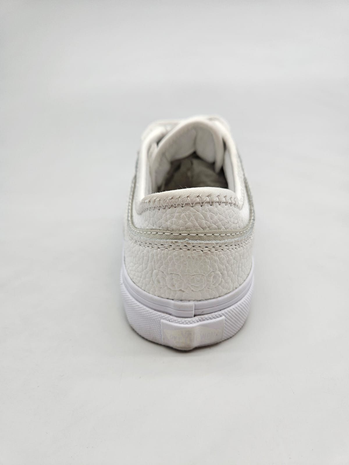 VANS NOVI ORIGINAL PATIKI BR 35
