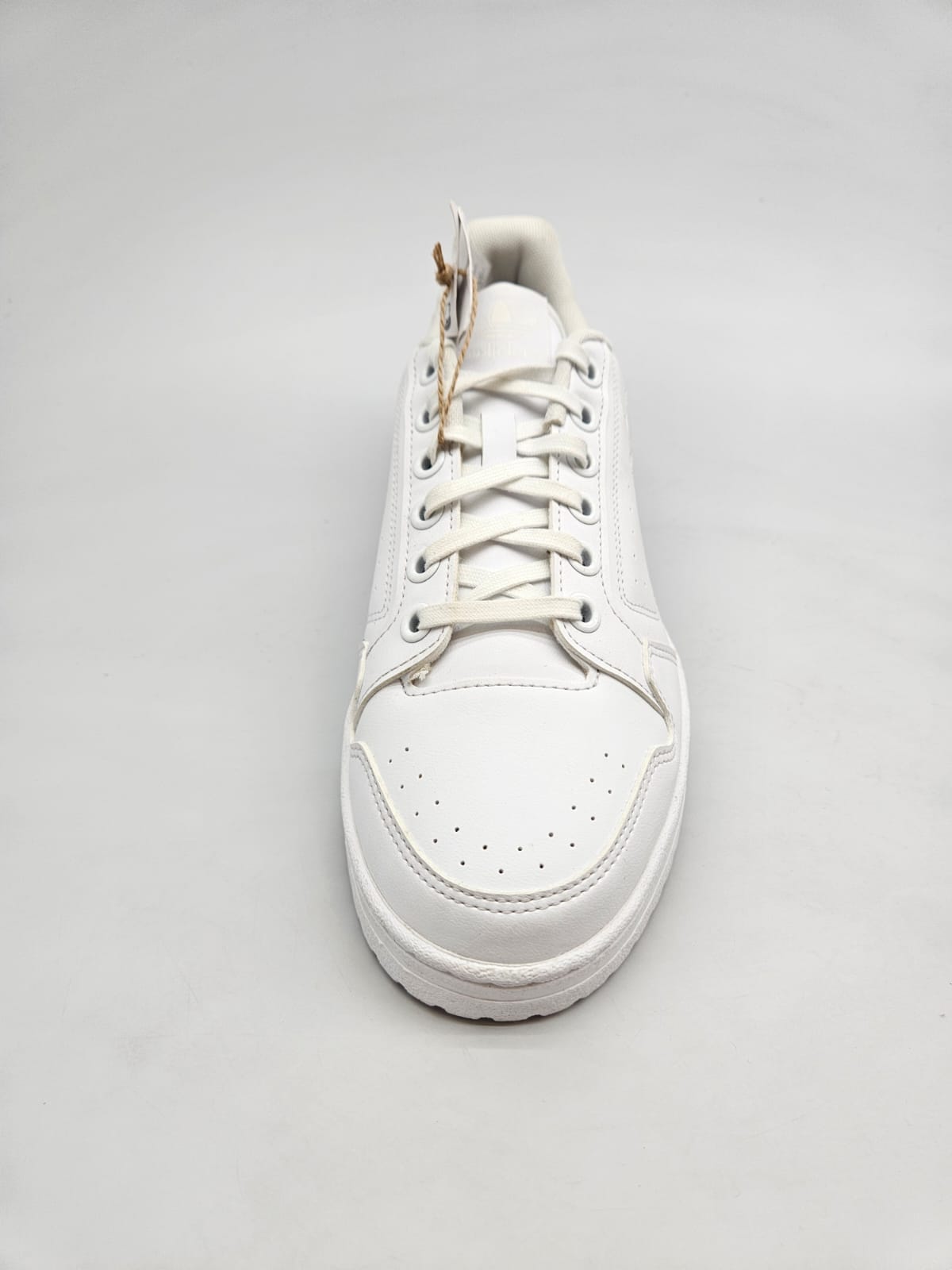ADIDAS NOVI ORIGINAL PATIKI BR 42.5