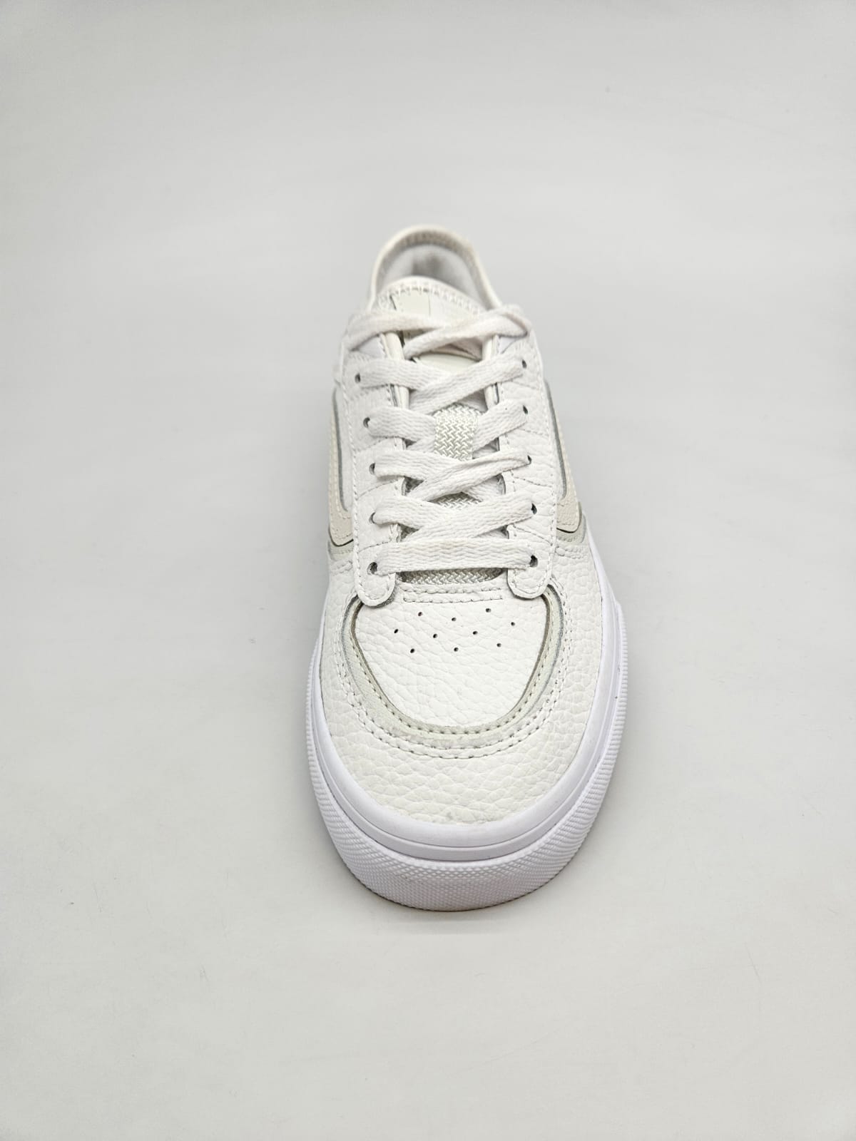 VANS NOVI ORIGINAL PATIKI BR 35