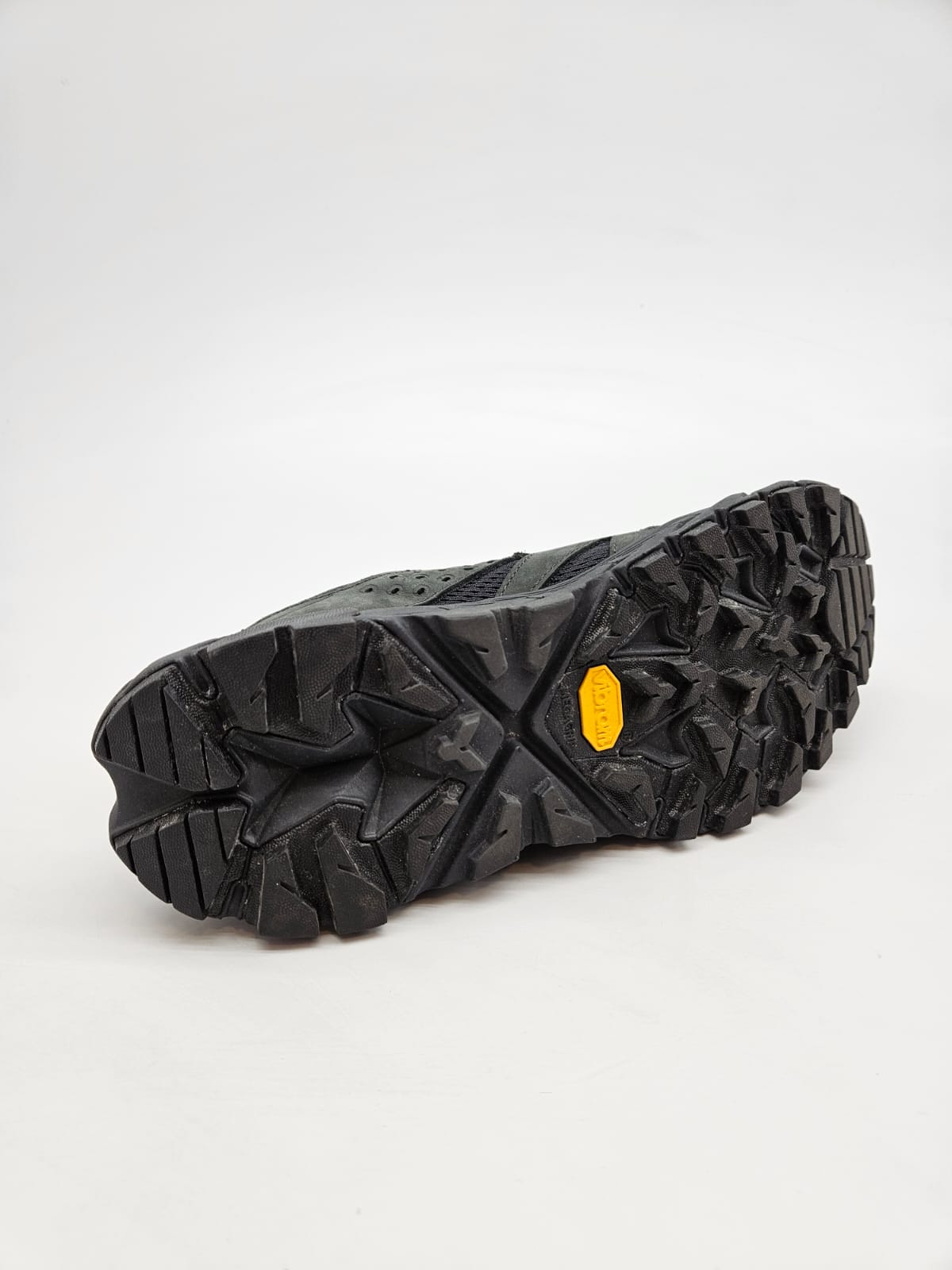 HOKA NOVI ORIGINAL PATIKI BR 36