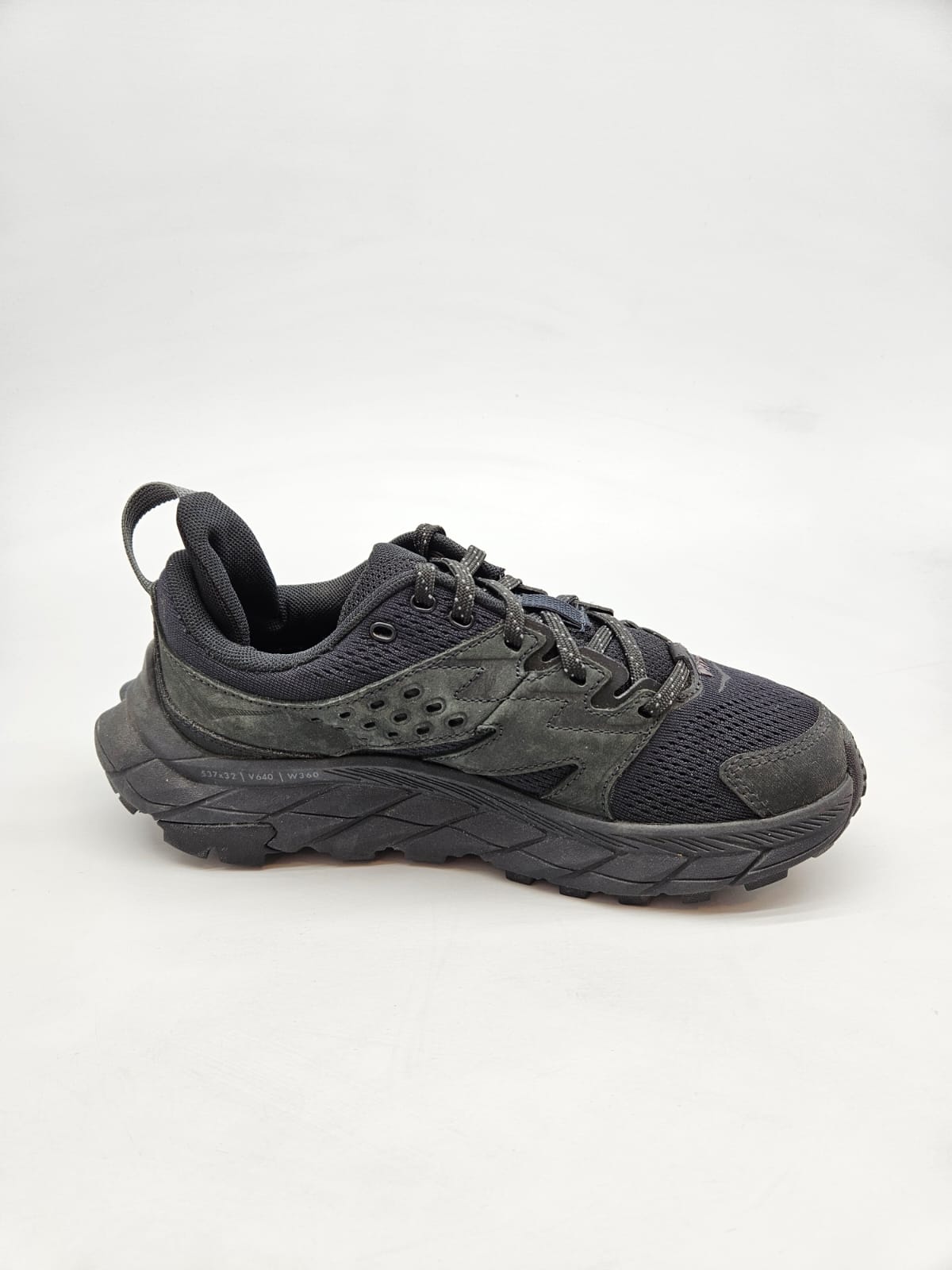 HOKA NOVI ORIGINAL PATIKI BR 36