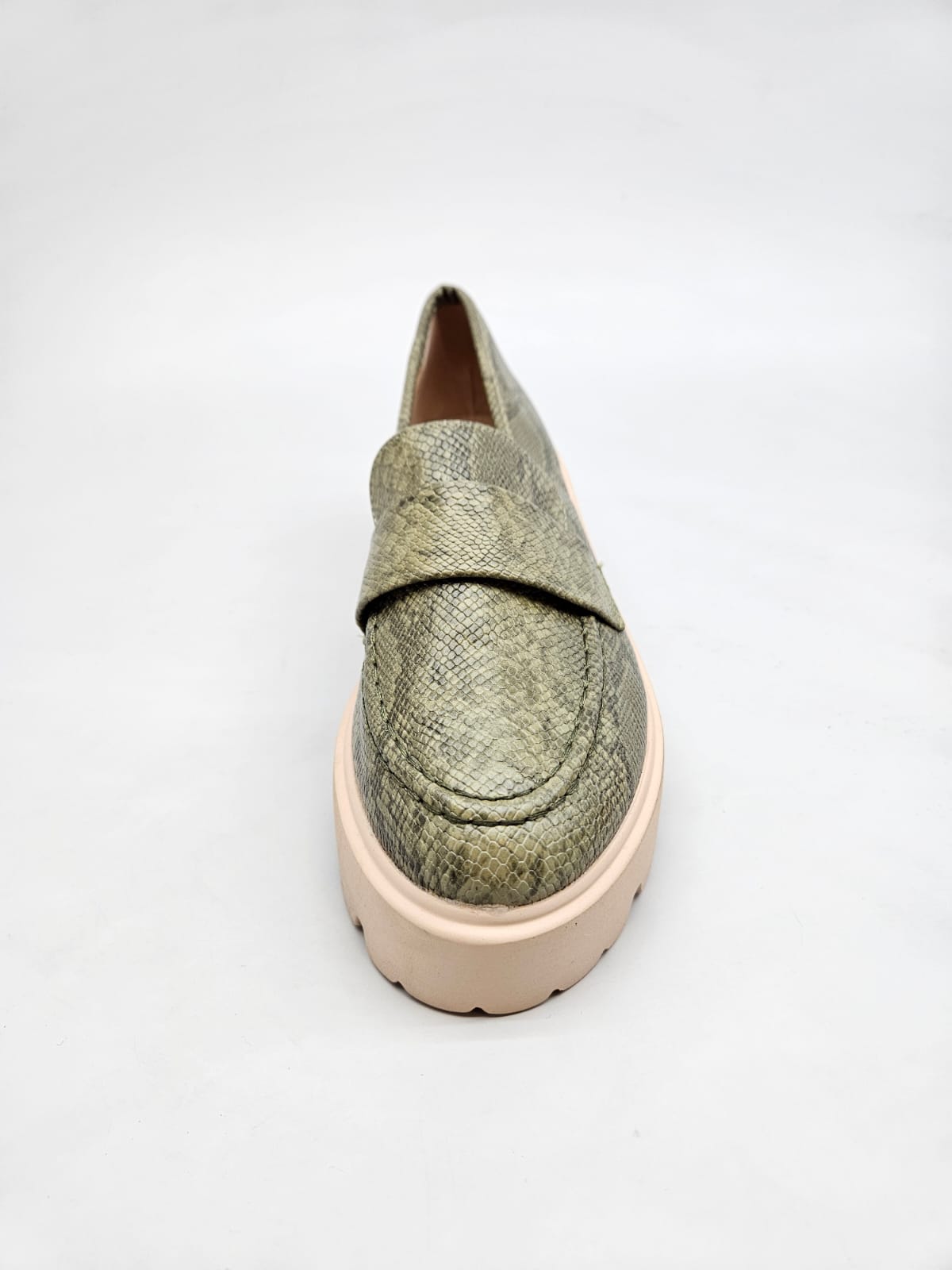 LUCKY SHOES NOVI ORIGINAL CEVLI BR 38