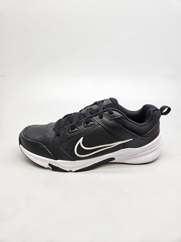NIKE ORIGINAL KOZNI PATIKI BR 46