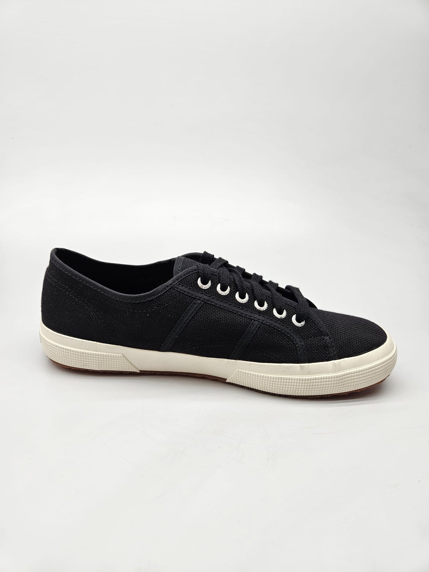 SUPERGA NOVI ORIGINAL PATIKI BR 44.5