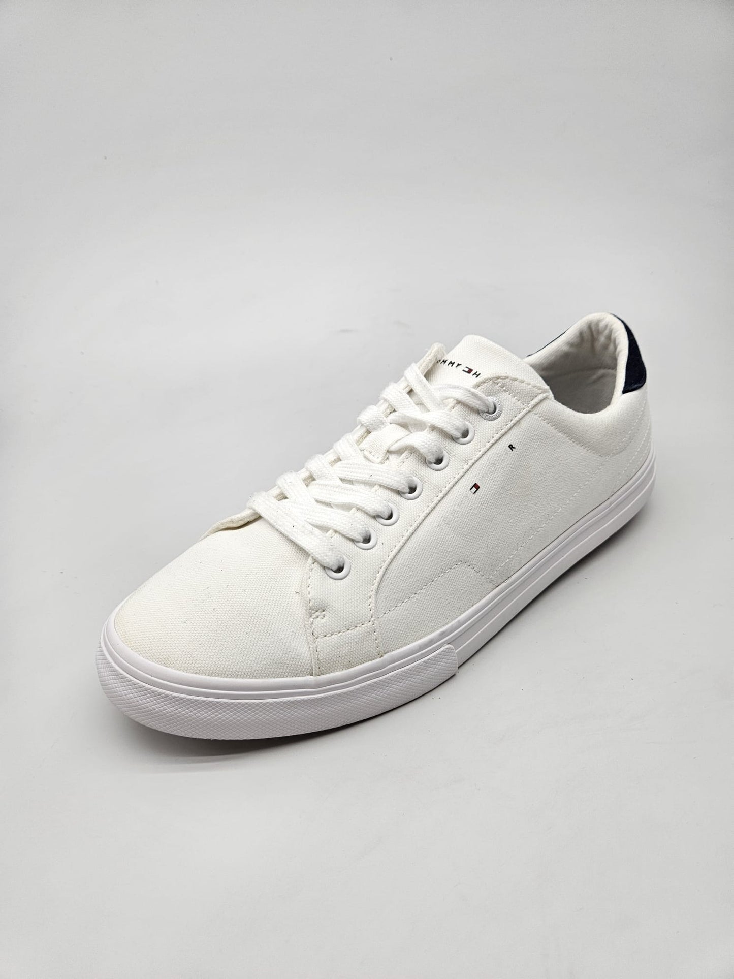 TOMMY HILFIGER ORIGINAL PATIKI BR 44