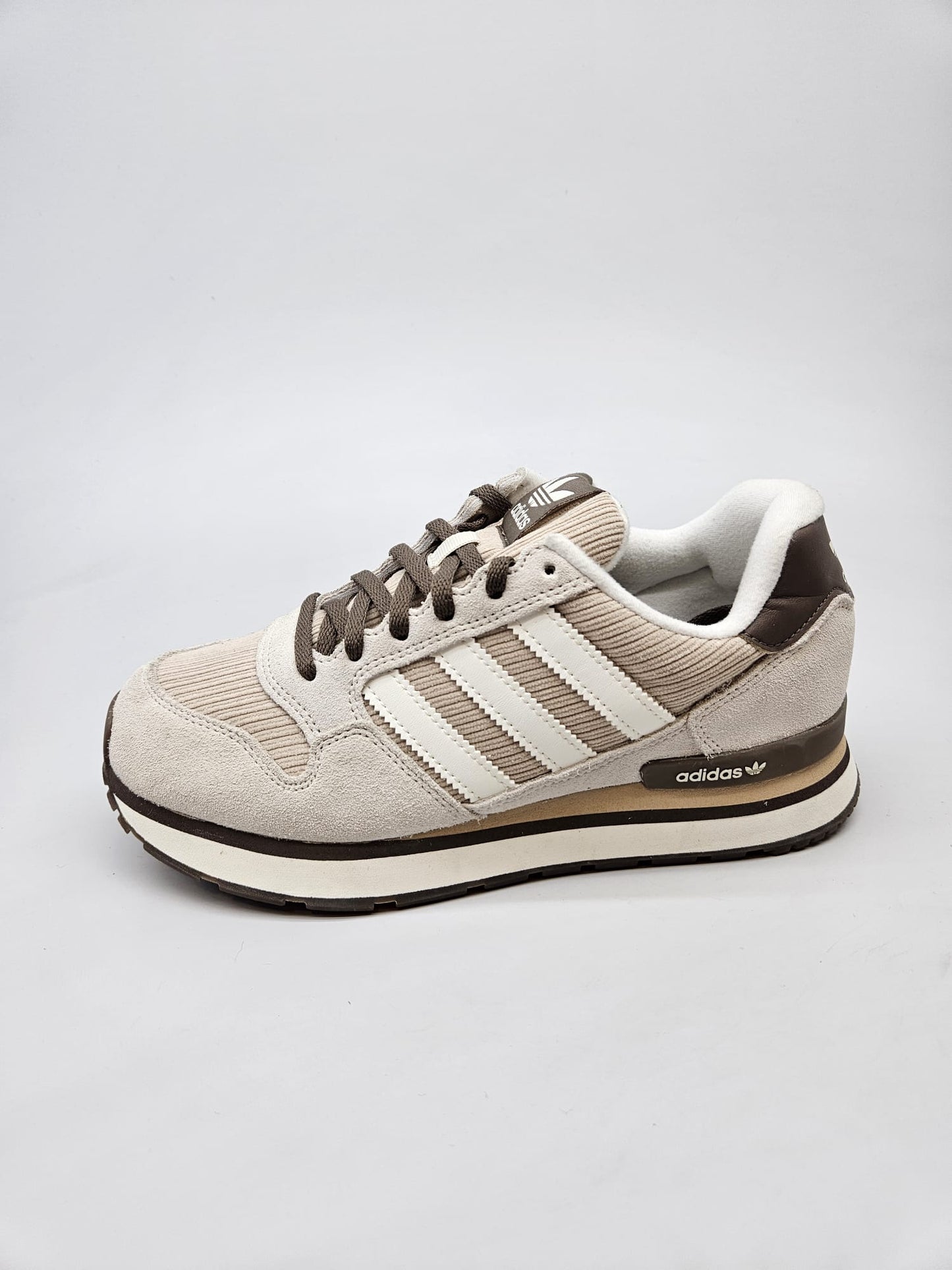 ADIDAS NOVI ORIGINAL PATIKI BR 38.5