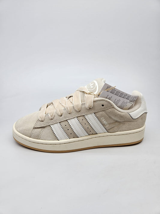 ADIDAS NOVI ORIGINAL PATIKI BR 42.5