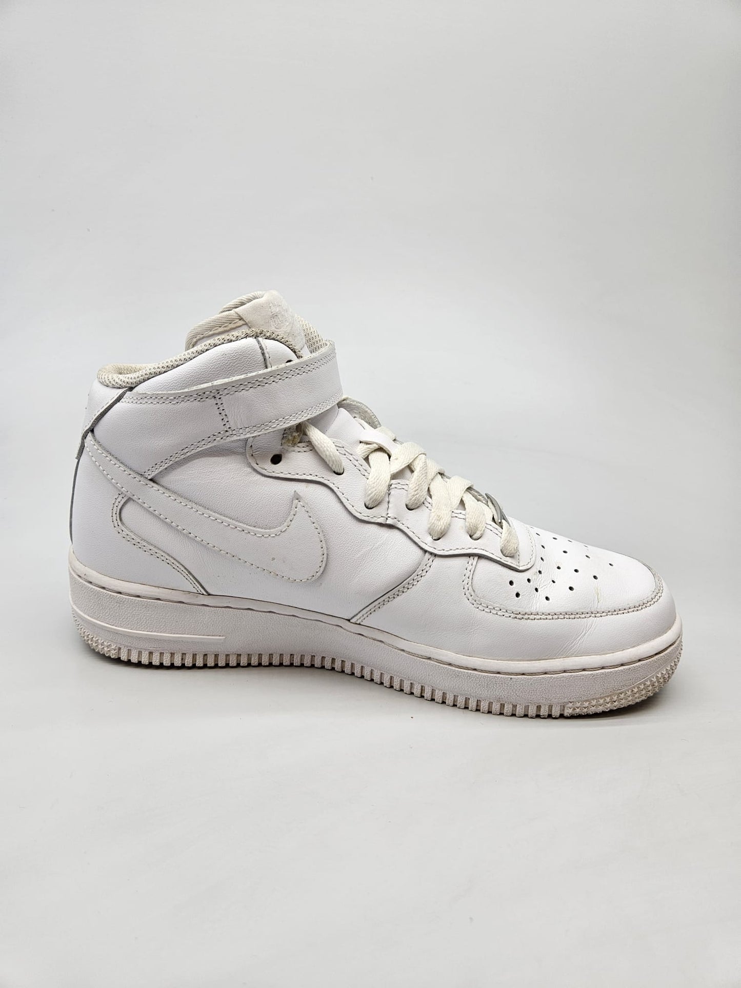 NIKE ADIDAS ORIGINAL PATIKI BR 39