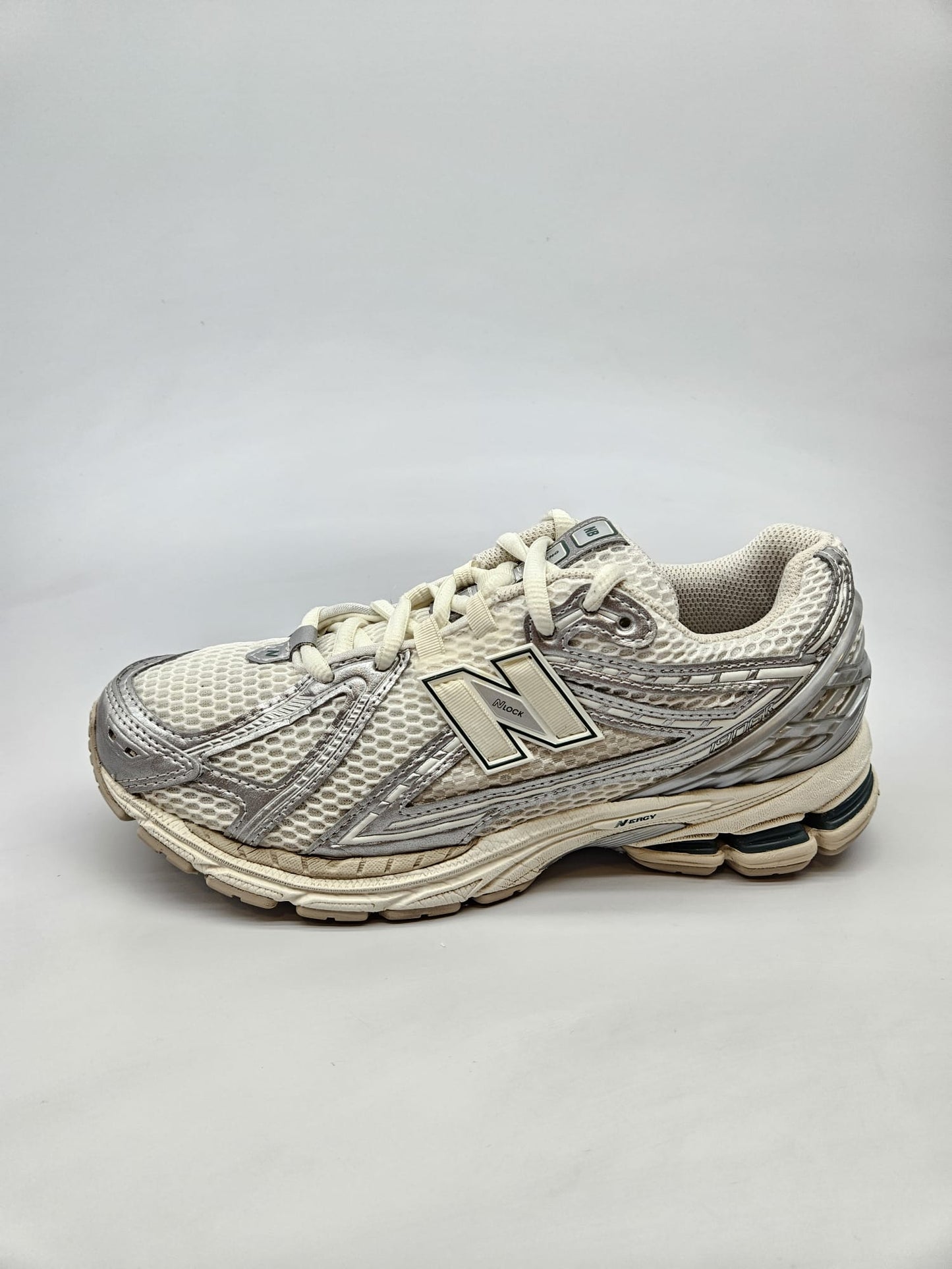 NEW BALANCE ORIGINAL PATIKI BR 42.5
