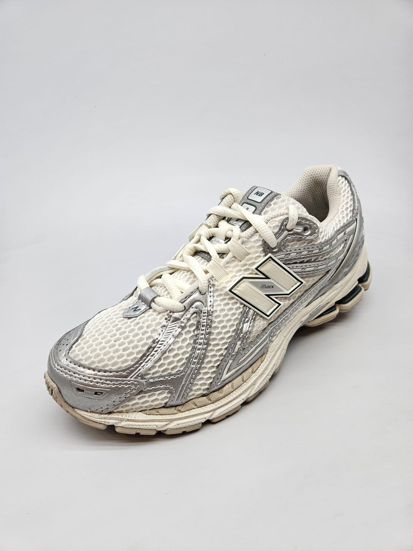 NEW BALANCE ORIGINAL PATIKI BR 42.5