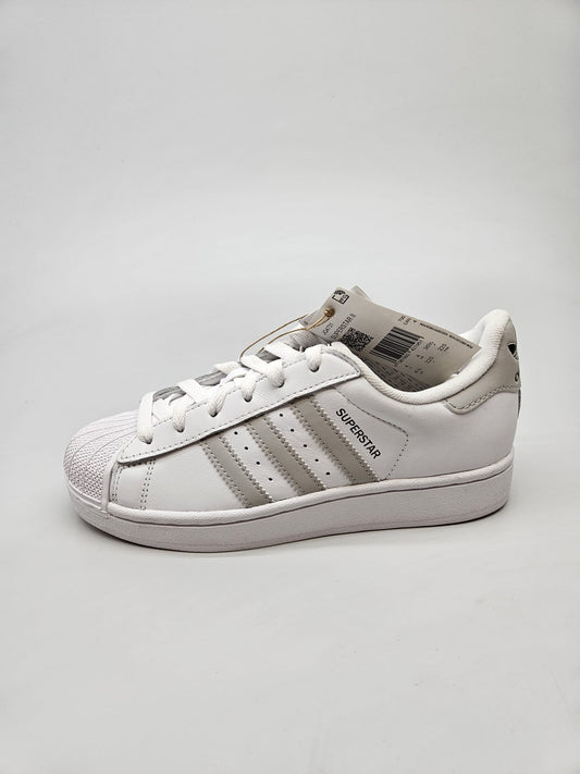 ADIDAS NOVI ORIGINAL PATIKI BR 36.5