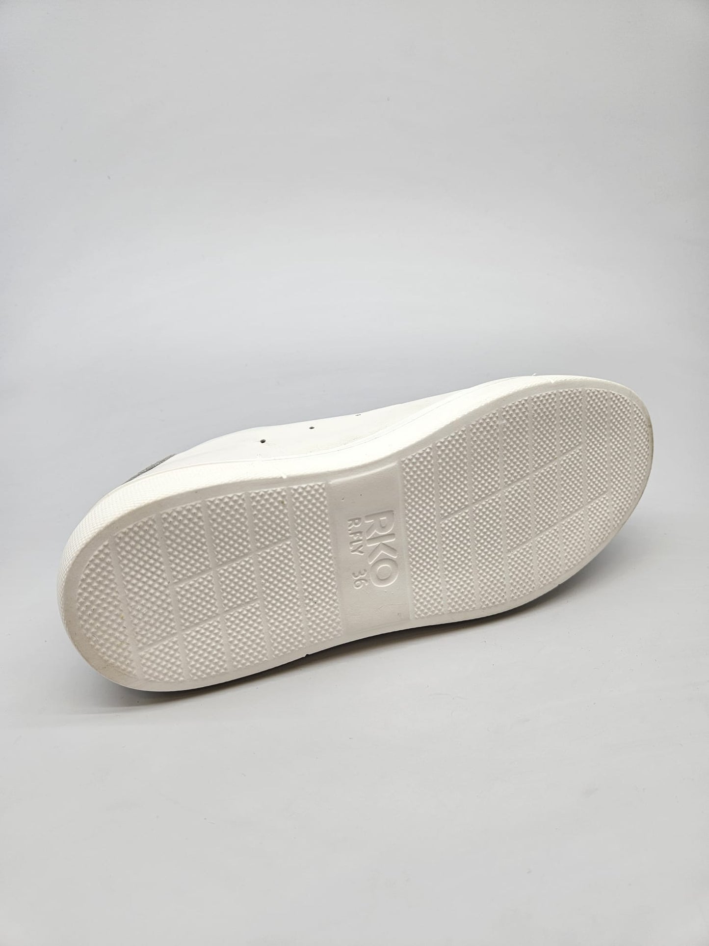 RKO ORIGINAL KOZNI PATIKI BR 36