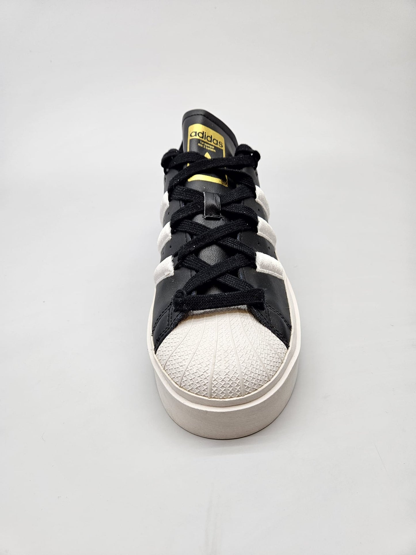 ADIDAS NOVI ORIGINAL PATIKI BR 40